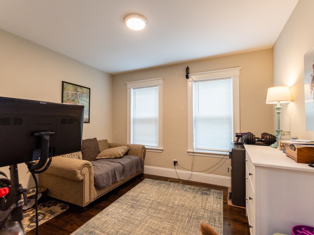 3 bed, 1 bath apartment for rent at 80 Lexington St Unit 1, Watertown — photo 14 of 22