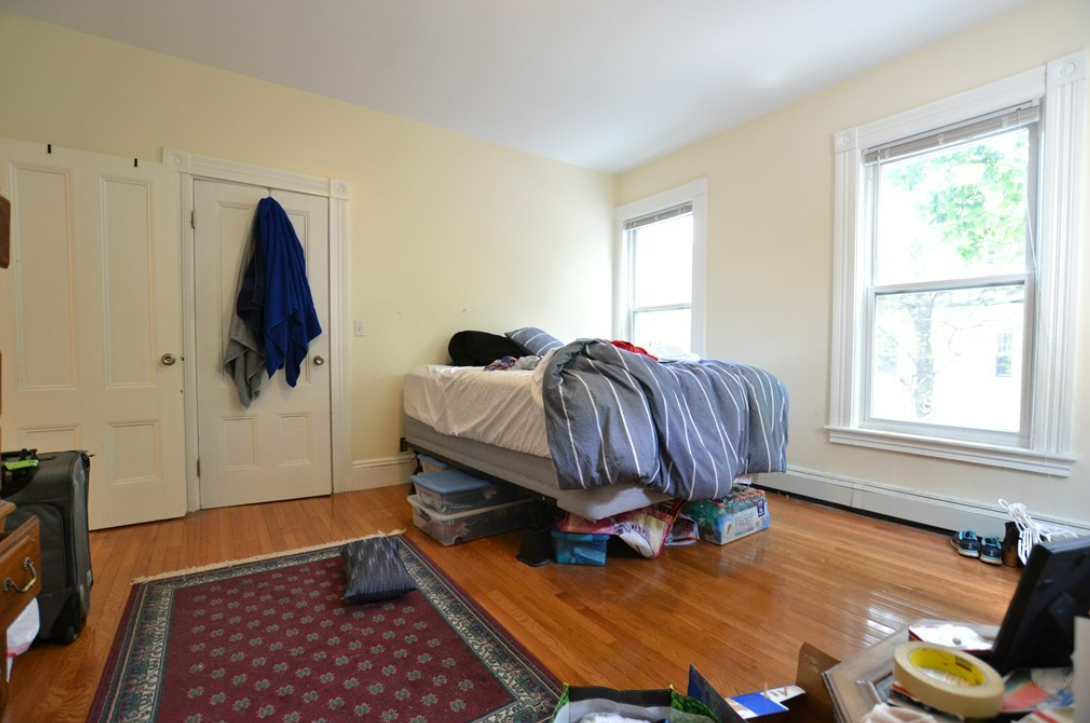6 bed, 2.5 bath apartment for rent at 8 Sparhawk St Unit 2, Brighton — photo 7 of 10