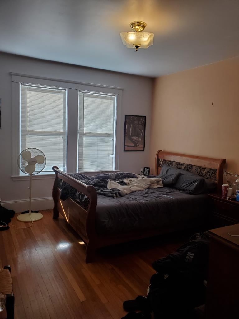 3 bed, 1 bath apartment for rent at 88 Davis Ave Unit 1, Brookline Village — photo 6 of 13