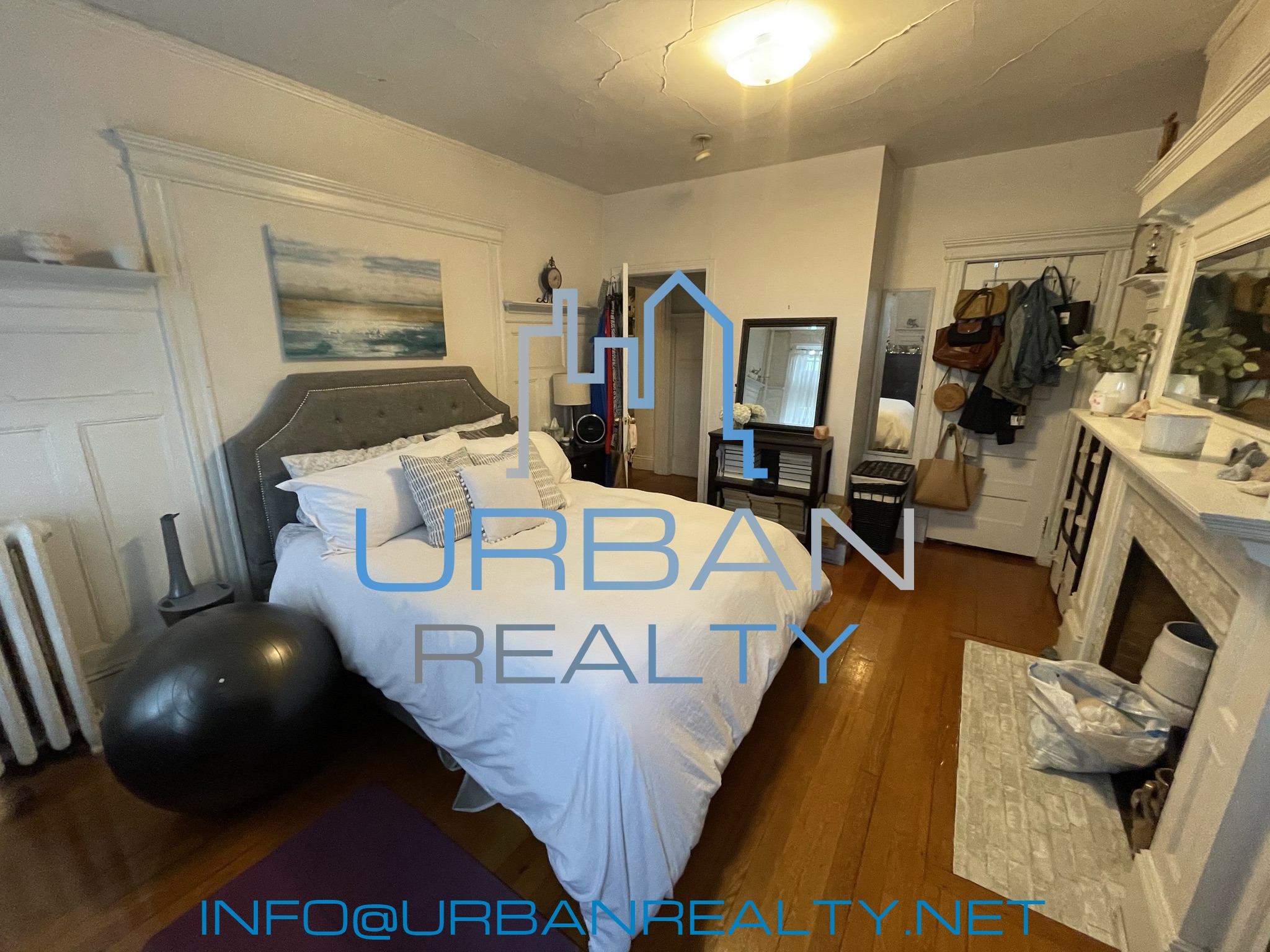 3 bed, 2 bath apartment for rent at 1821 Beacon St Unit 1, Washington Square — photo 11 of 17