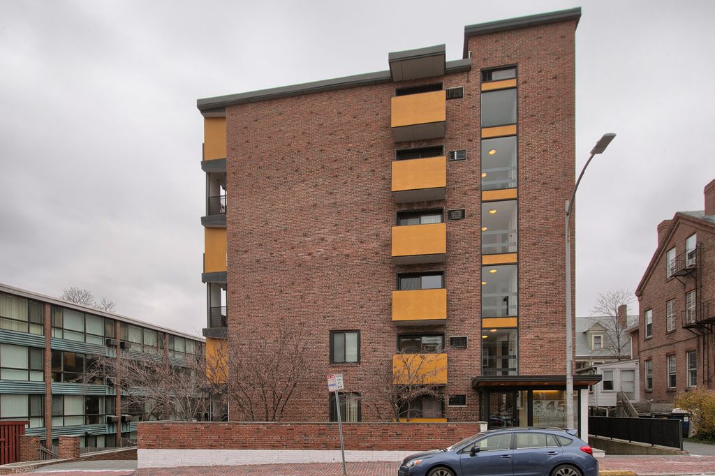 Studio bed, 1 bath apartment for rent at 345 Harvard Unit B1X, Mid Cambridge