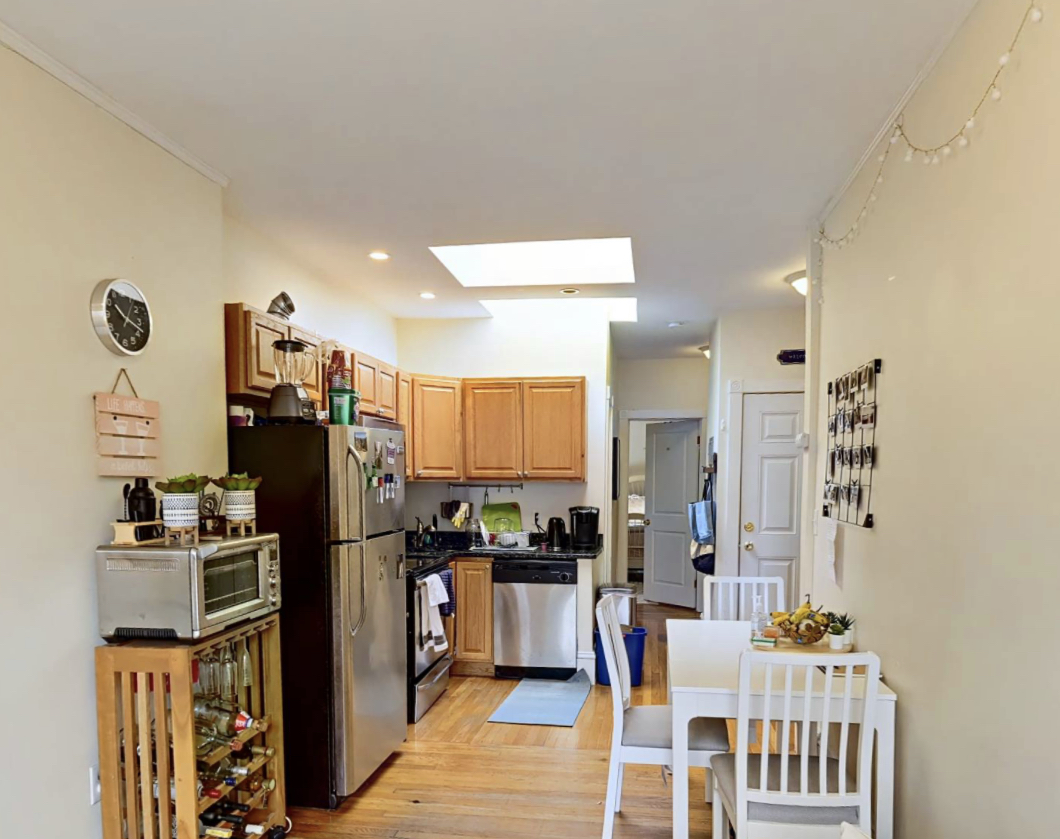 3 bed, 1 bath apartment for rent at 5 Symphony Rd Unit 4, Fenway — photo 2 of 5