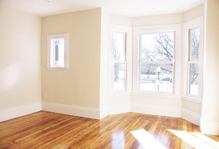 5 bed, 2 bath apartment for rent at 83 Windsor St Unit 2, Roxbury — photo 3 of 8
