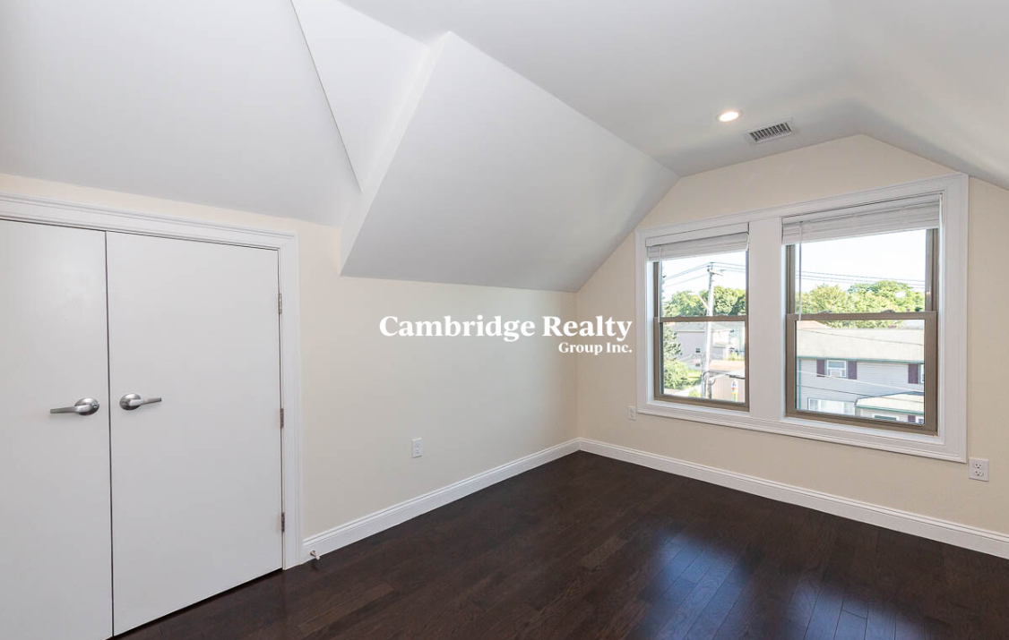4 bed, 4+ bath apartment for rent at 39 Harvard St Unit 2A, Medford — photo 14 of 19