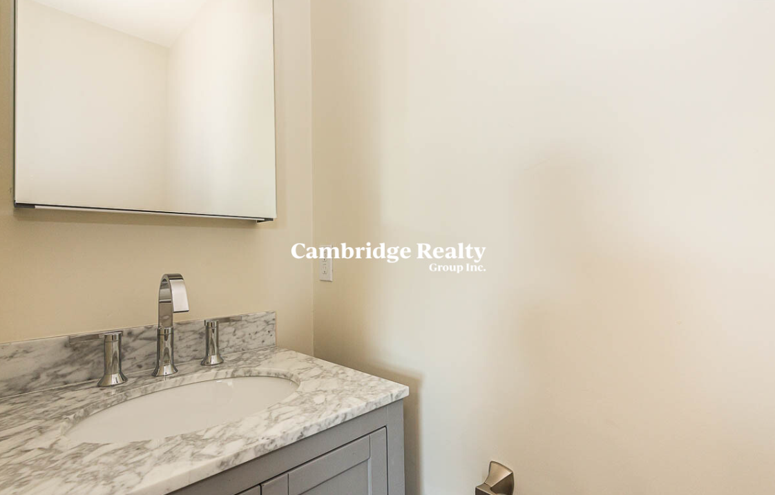 4 bed, 4+ bath apartment for rent at 39 Harvard St Unit 2A, Medford — photo 8 of 19