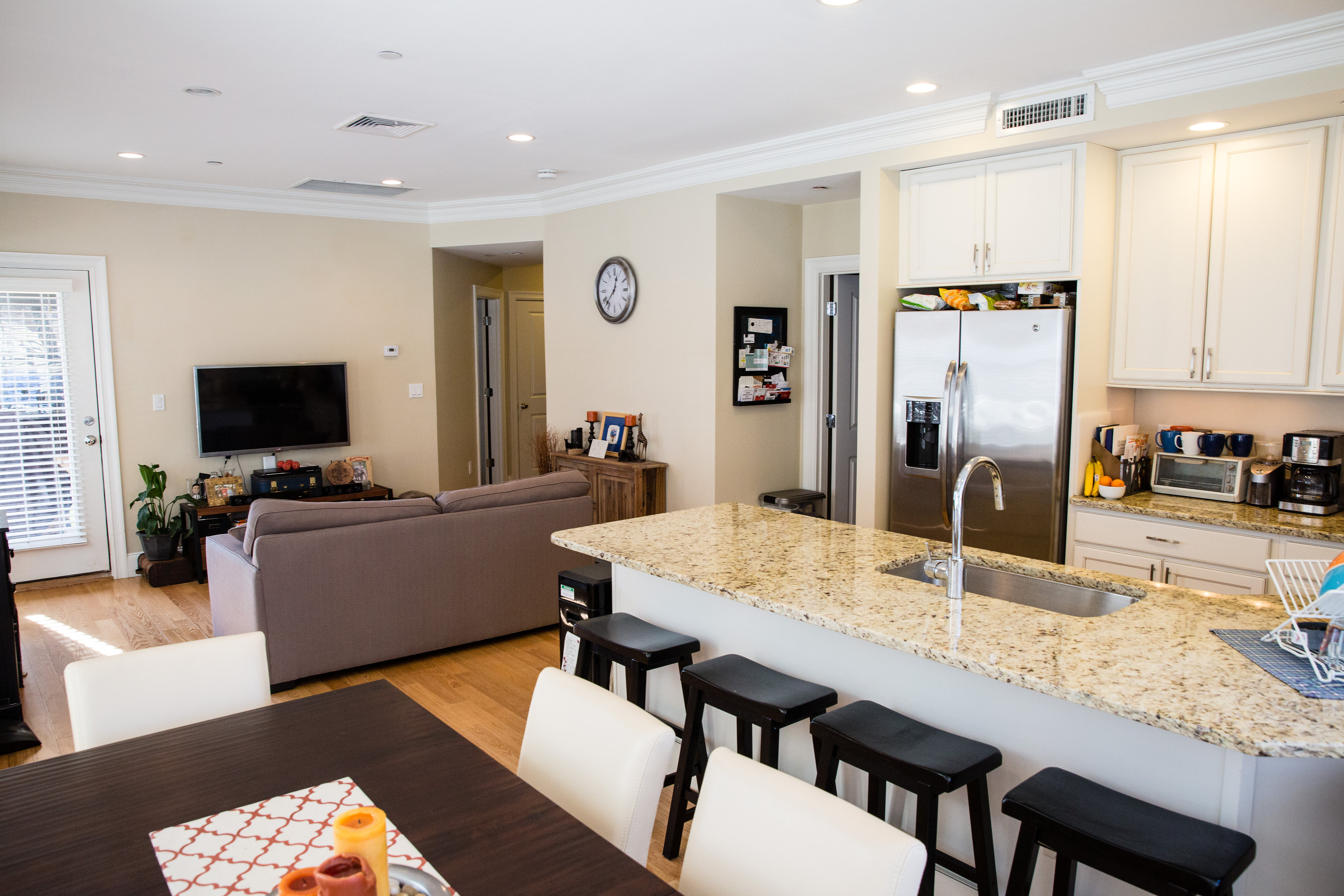 2 bed, 2 bath apartment for rent at 150 Chestnut Hill Ave Unit ., Brighton — photo 3 of 17