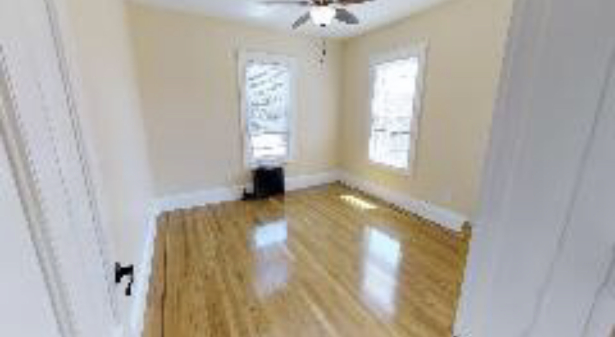 4 bed, 2 bath apartment for rent at 42 Gorham St Unit 3, Davis Square — photo 4 of 6
