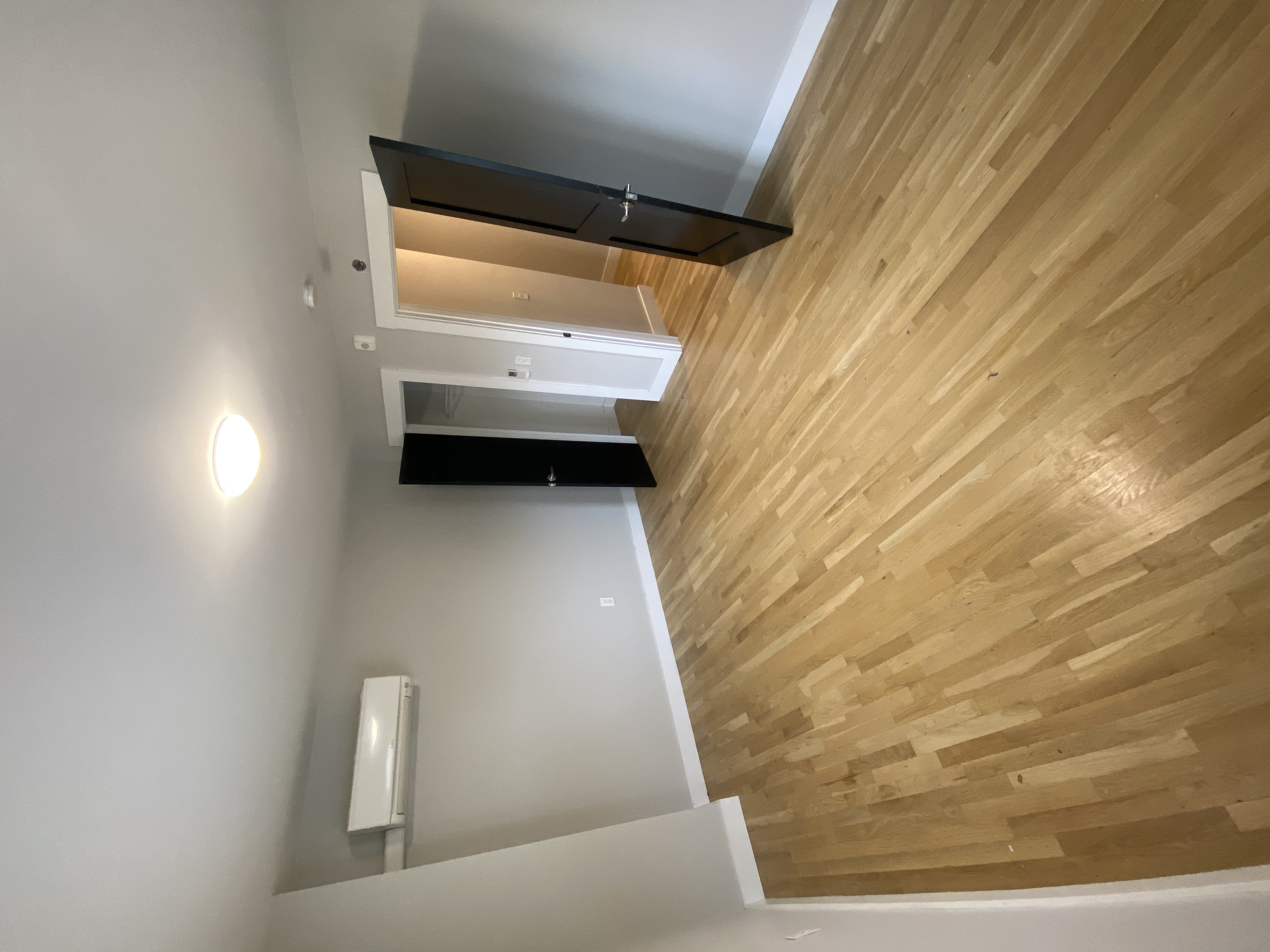 2 bed, 1 bath apartment for rent at 42 Butler Rd Unit 3, Quincy — photo 4 of 7