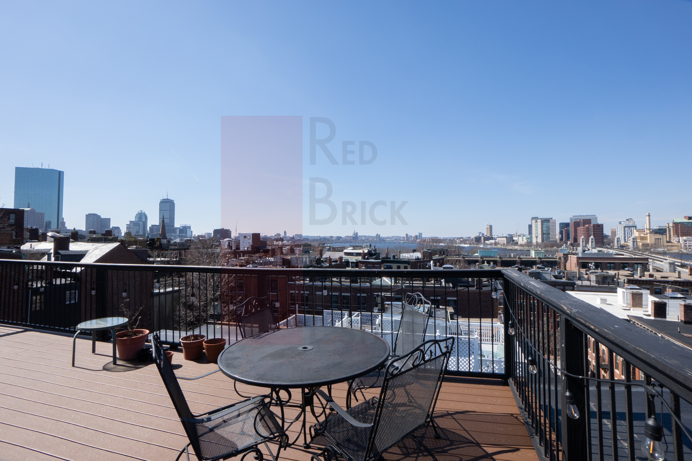 2 bed, 1 bath apartment for rent at 70 Phillips St Unit 9, Beacon Hill — photo 11 of 12