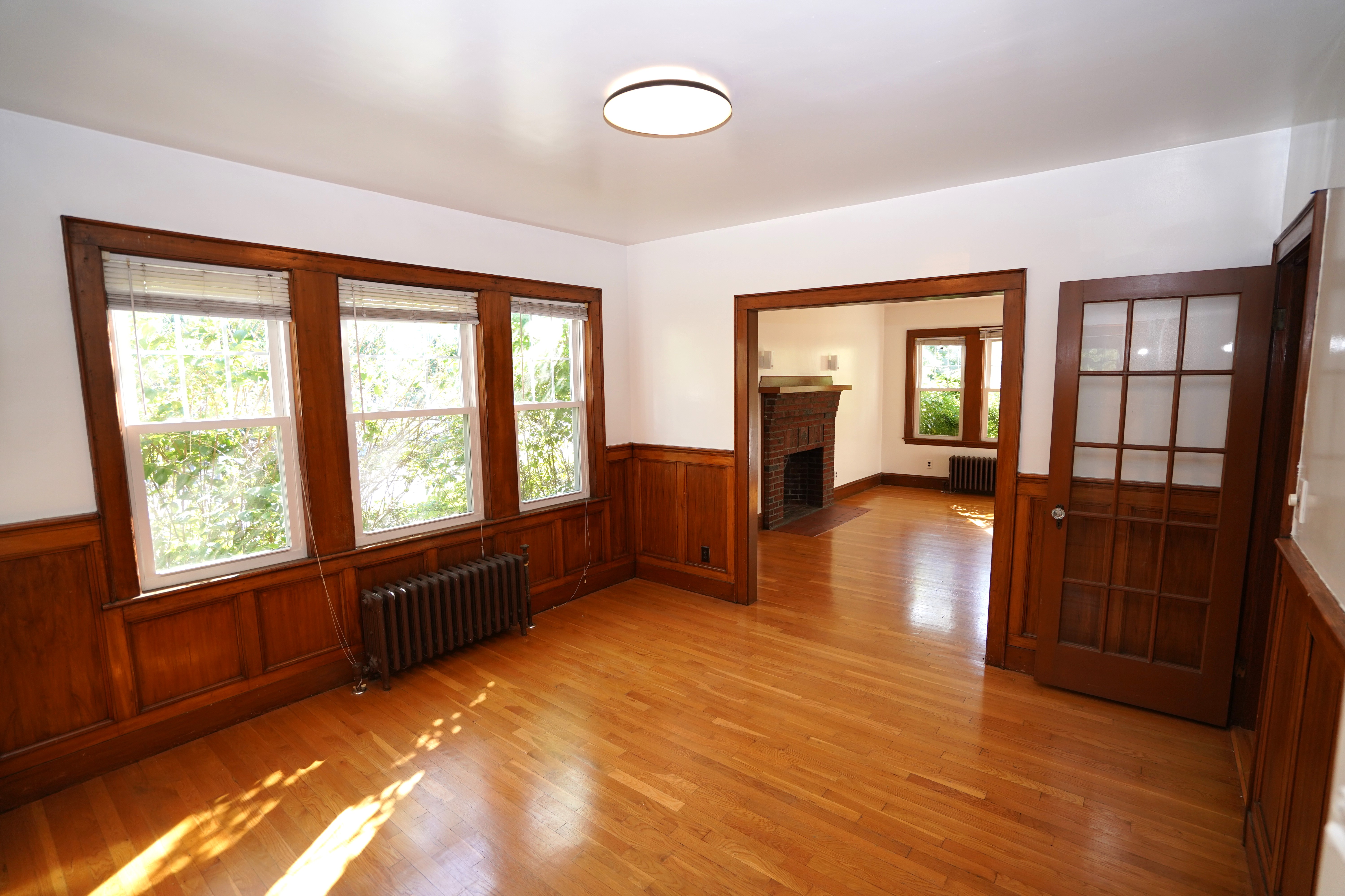 3 bed, 1 bath apartment for rent at 59 Maple Ave Unit 1, Mid Cambridge — photo 3 of 12