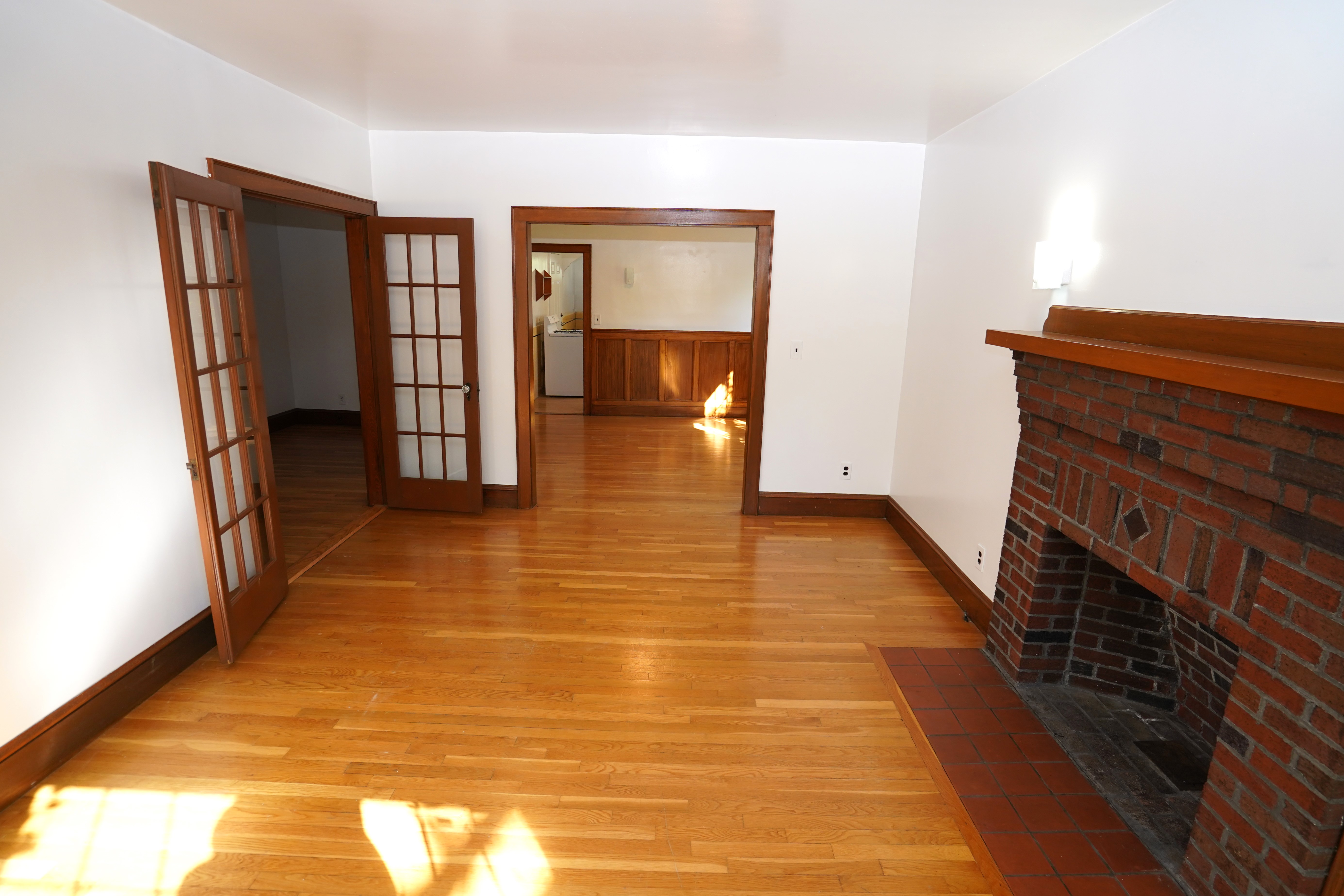 3 bed, 1 bath apartment for rent at 59 Maple Ave Unit 1, Mid Cambridge — photo 5 of 12