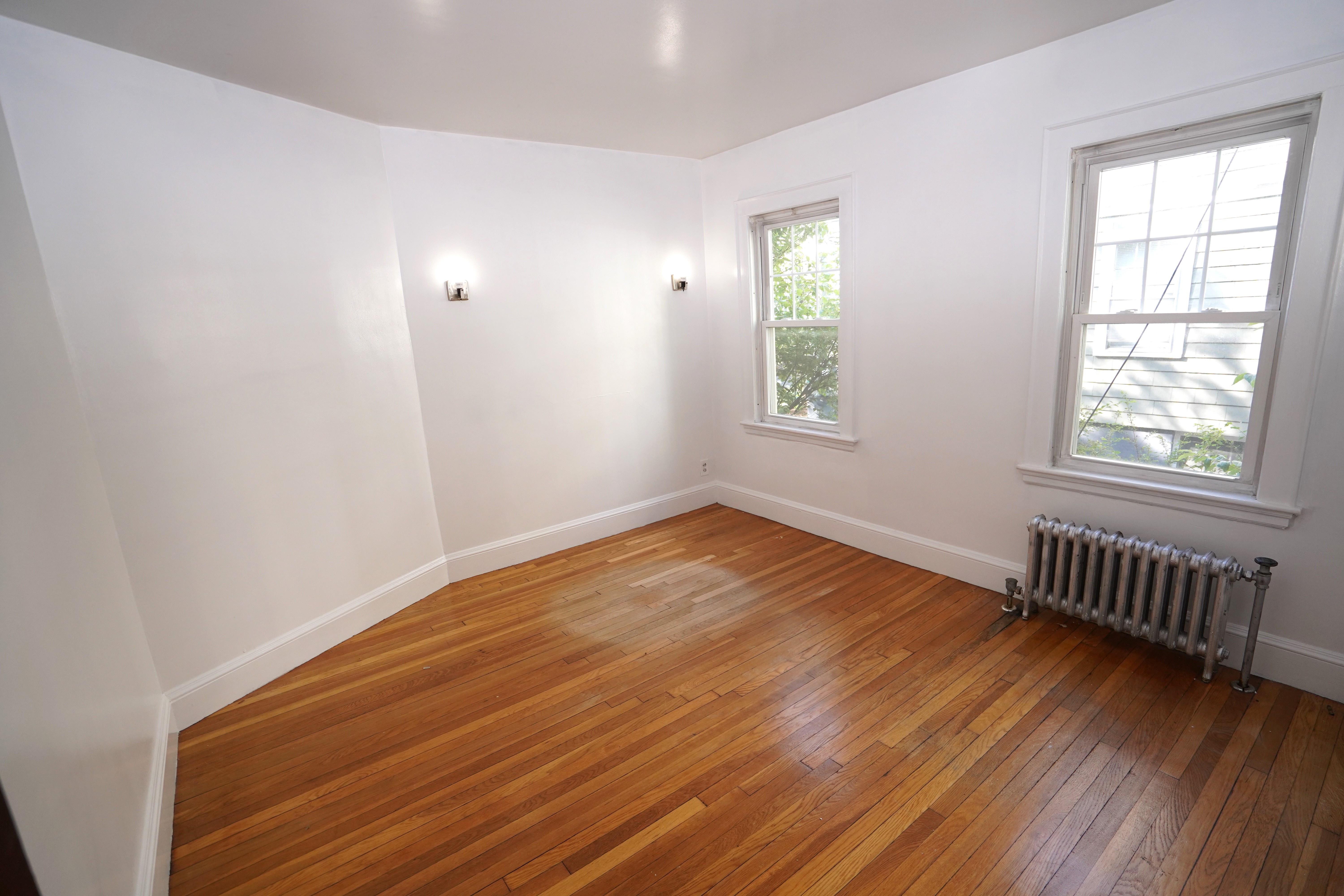3 bed, 1 bath apartment for rent at 59 Maple Ave Unit 1, Mid Cambridge — photo 9 of 12