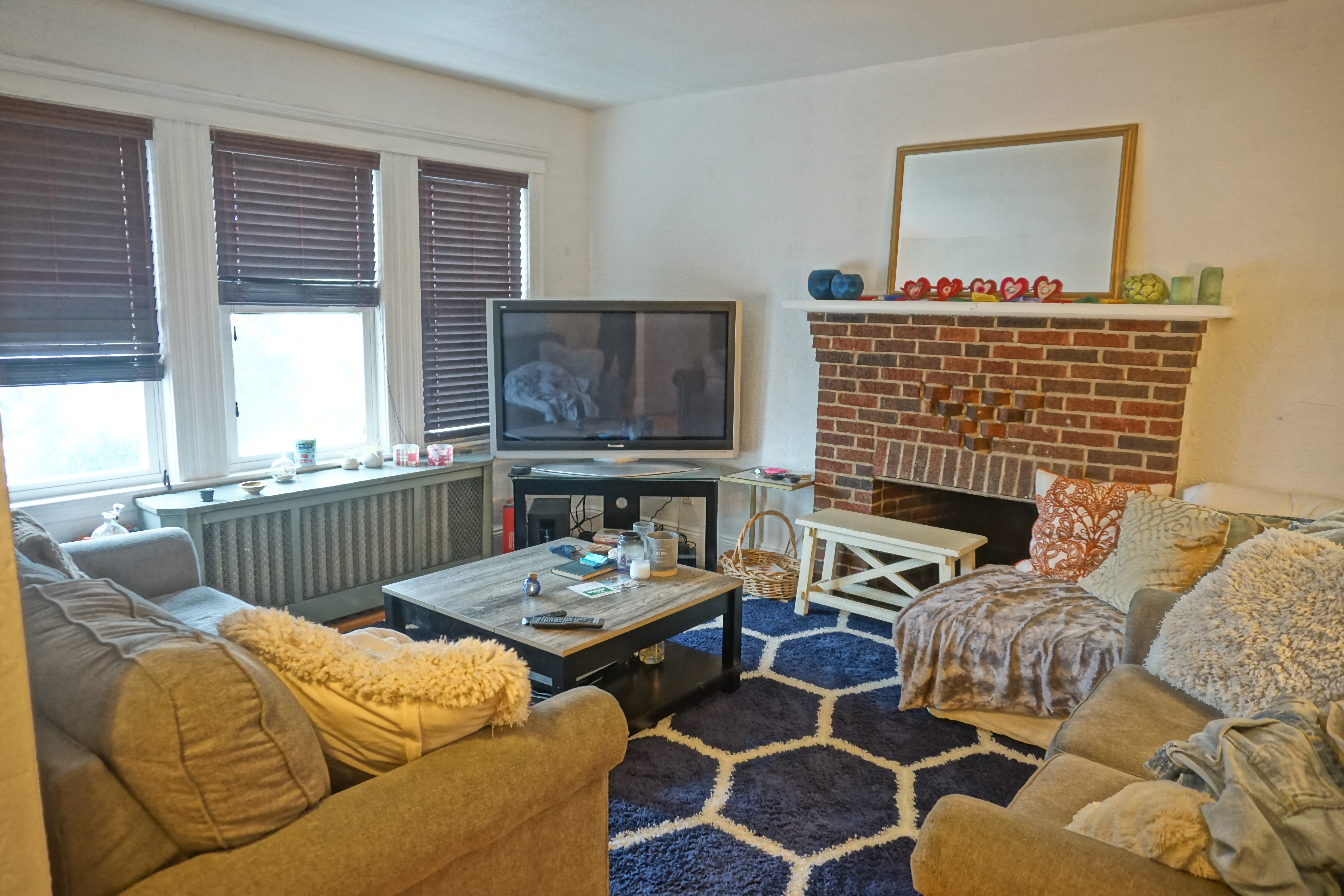 3 bed, 1 bath apartment for rent at 89 Westbourne Ter Unit 1, Washington Square — photo 5 of 12