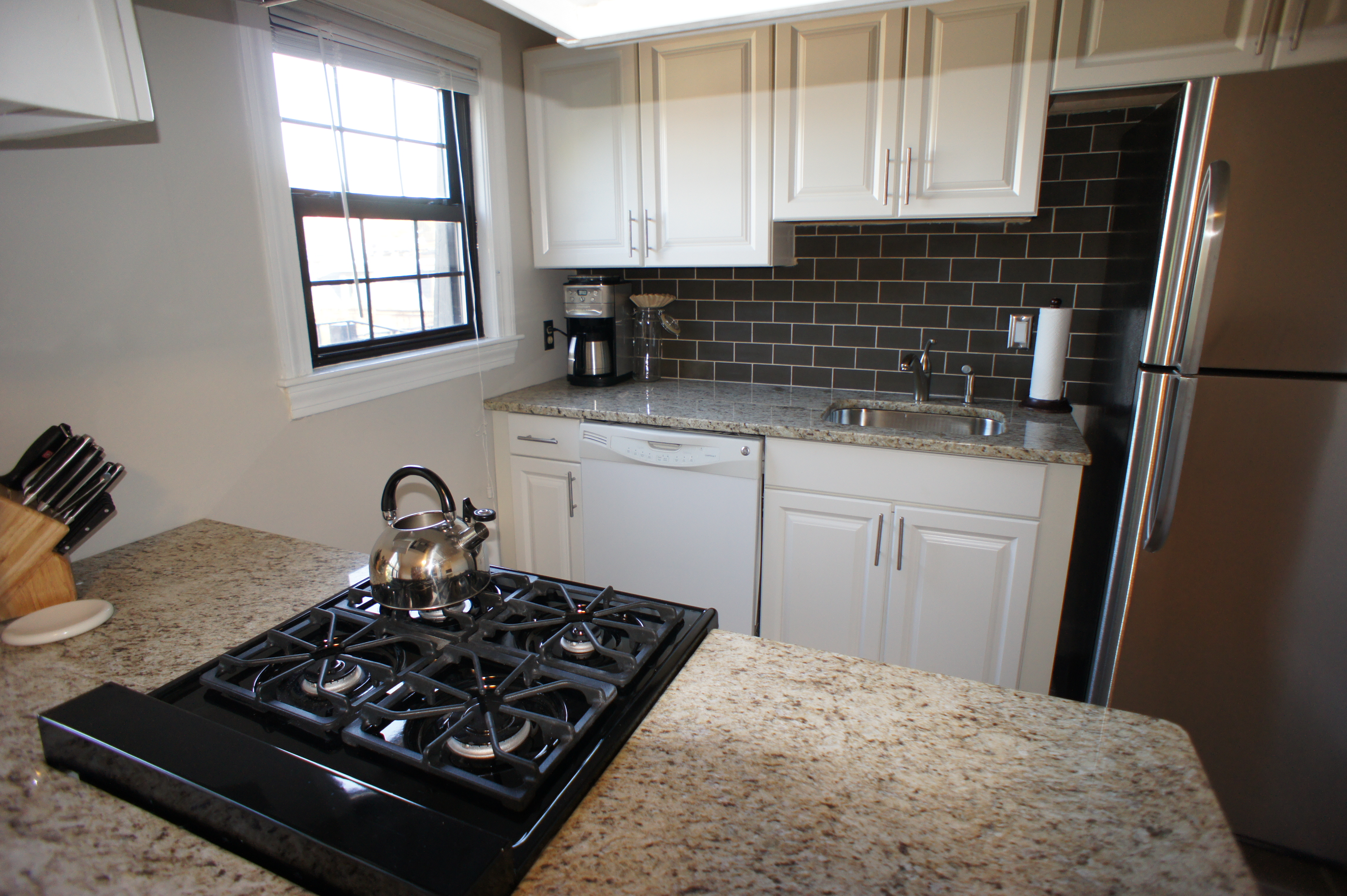 3 bed, 1.5 bath apartment for rent at 65 Dartmouth Unit 4, South End — photo 8 of 12
