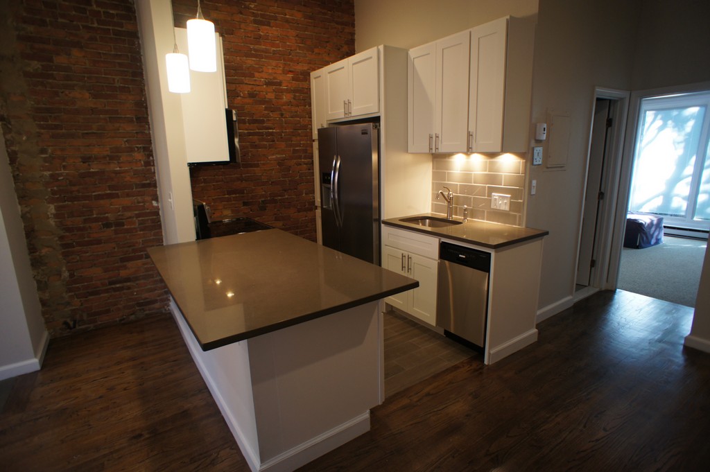 2 bed, 2 bath apartment for rent at 191 West Canton Unit 3, South End — photo 4 of 23