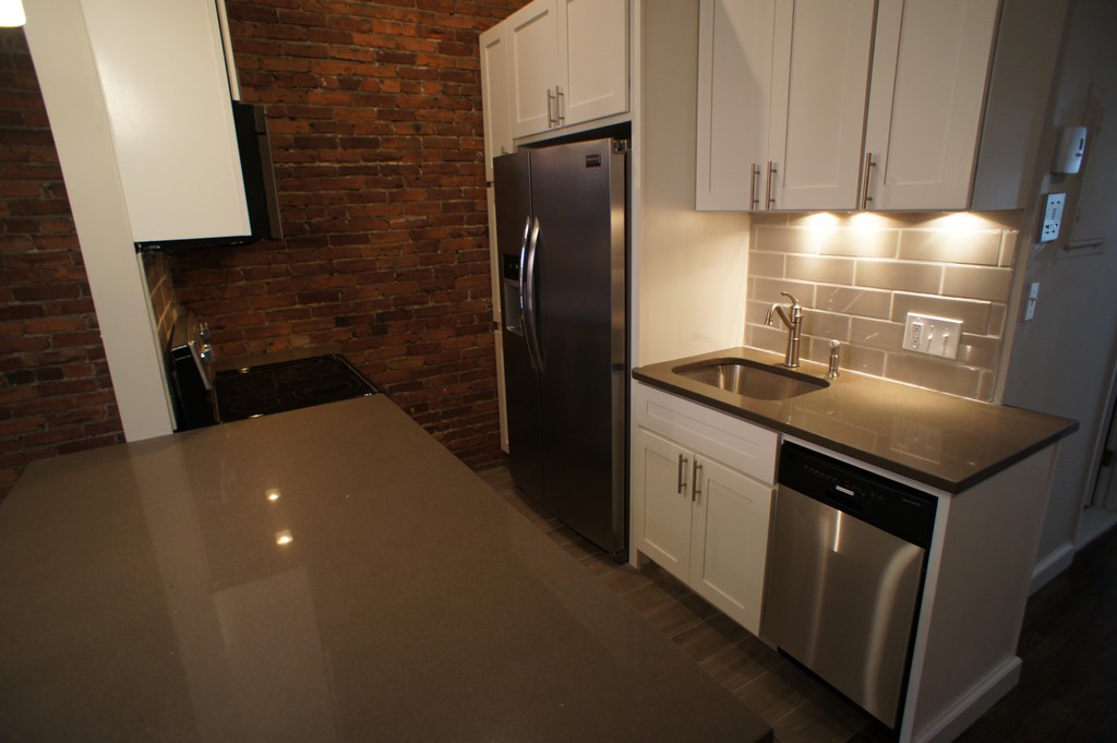 2 bed, 2 bath apartment for rent at 191 West Canton Unit 3, South End — photo 7 of 23