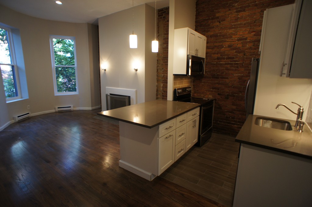 2 bed, 2 bath apartment for rent at 191 West Canton Unit 3, South End — photo 11 of 23