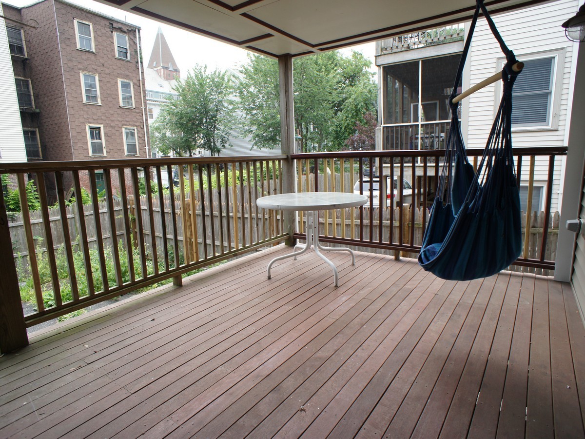 2 bed, 2 bath apartment for rent at 206 9th St Unit 1, South Boston — photo 12 of 14
