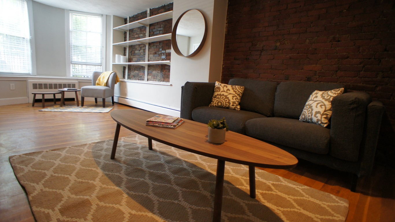 1 bed, 1 bath apartment for rent at 65 Dartmouth Unit 1, South End — photo 6 of 7
