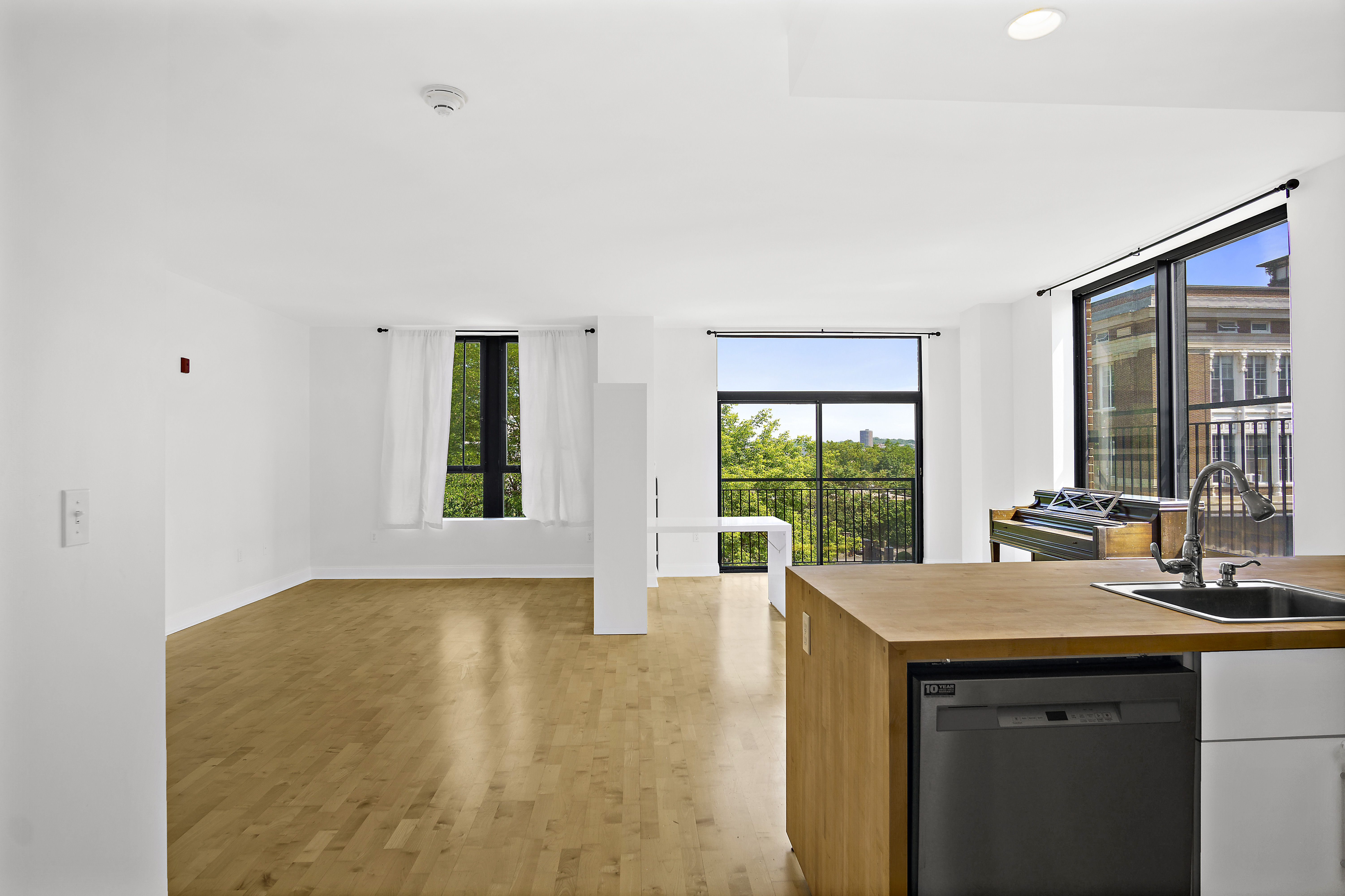Studio bed, 1 bath apartment for rent at 251 Heath St Unit 309, Jamaica Plain — photo 6 of 30