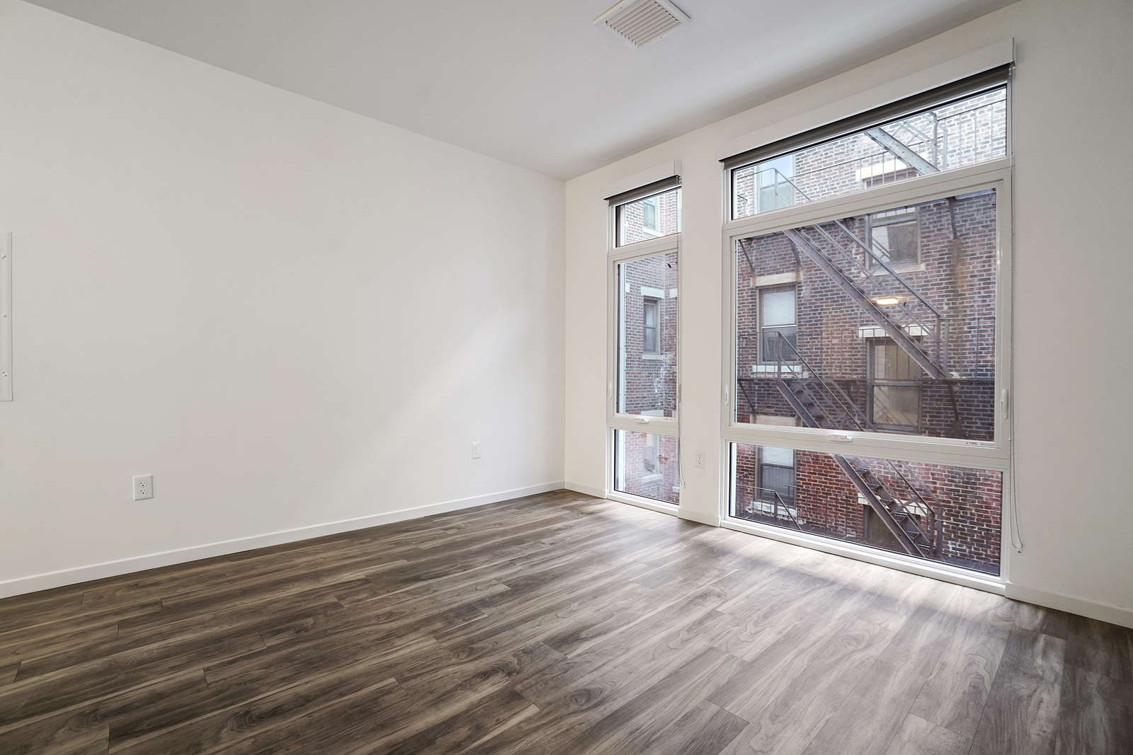 1 bed, 1 bath apartment for rent at 839 Beacon St Unit 511, Fenway — photo 3 of 8