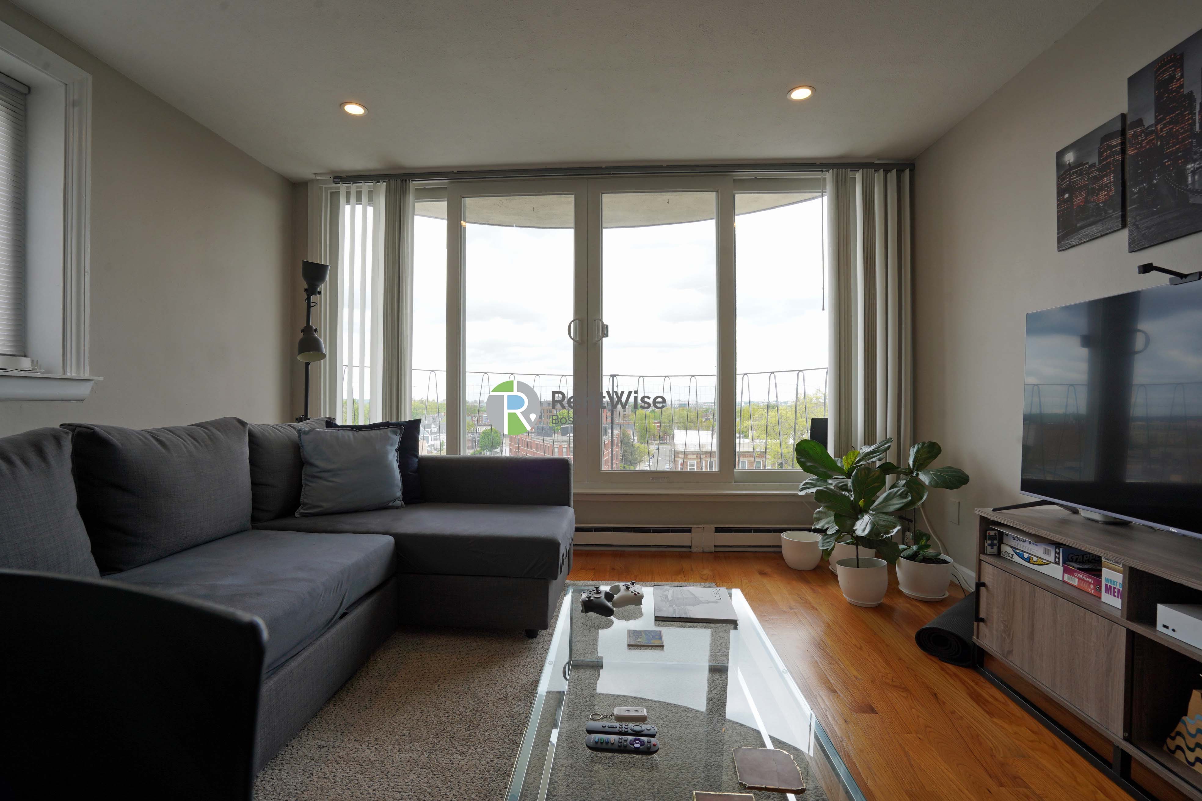 2 bed, 1 bath apartment for rent at 1200 Commonwealth Ave Unit 37, Brighton — photo 2 of 22