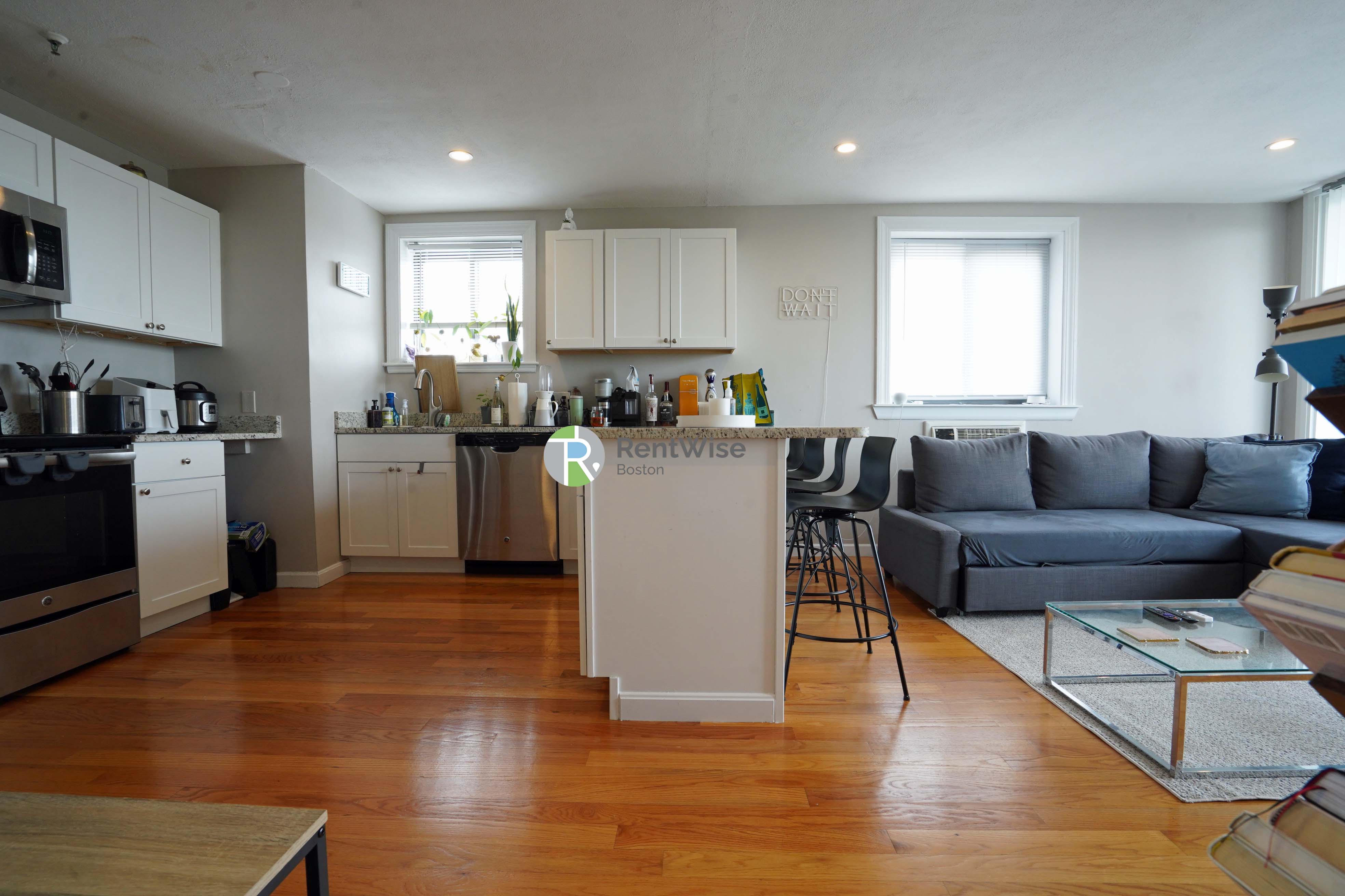 2 bed, 1 bath apartment for rent at 1200 Commonwealth Ave Unit 37, Brighton — photo 8 of 22