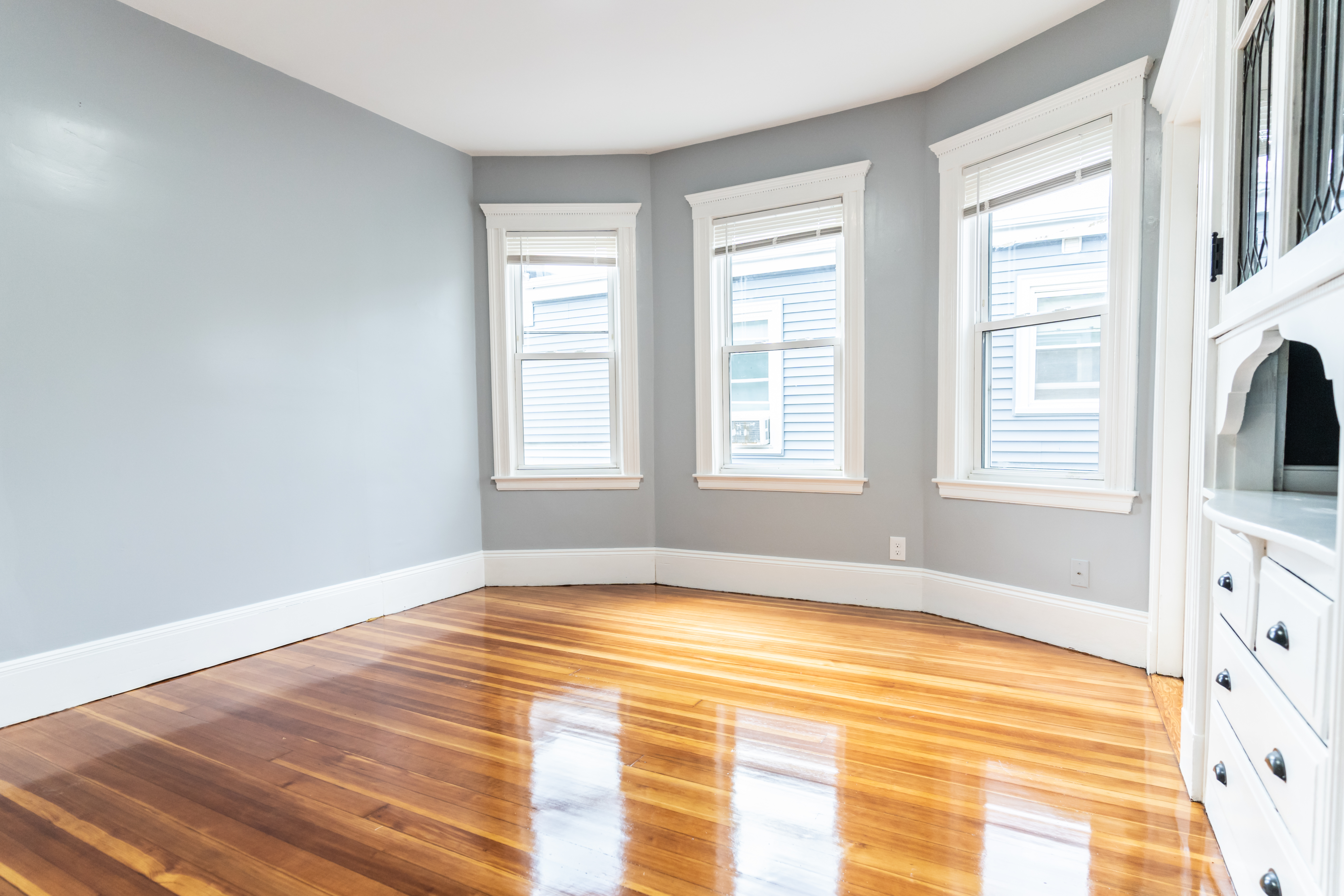 3 bed, 1 bath apartment for rent at 10 Saint Marks Rd Unit 3, Dorchester — photo 6 of 10