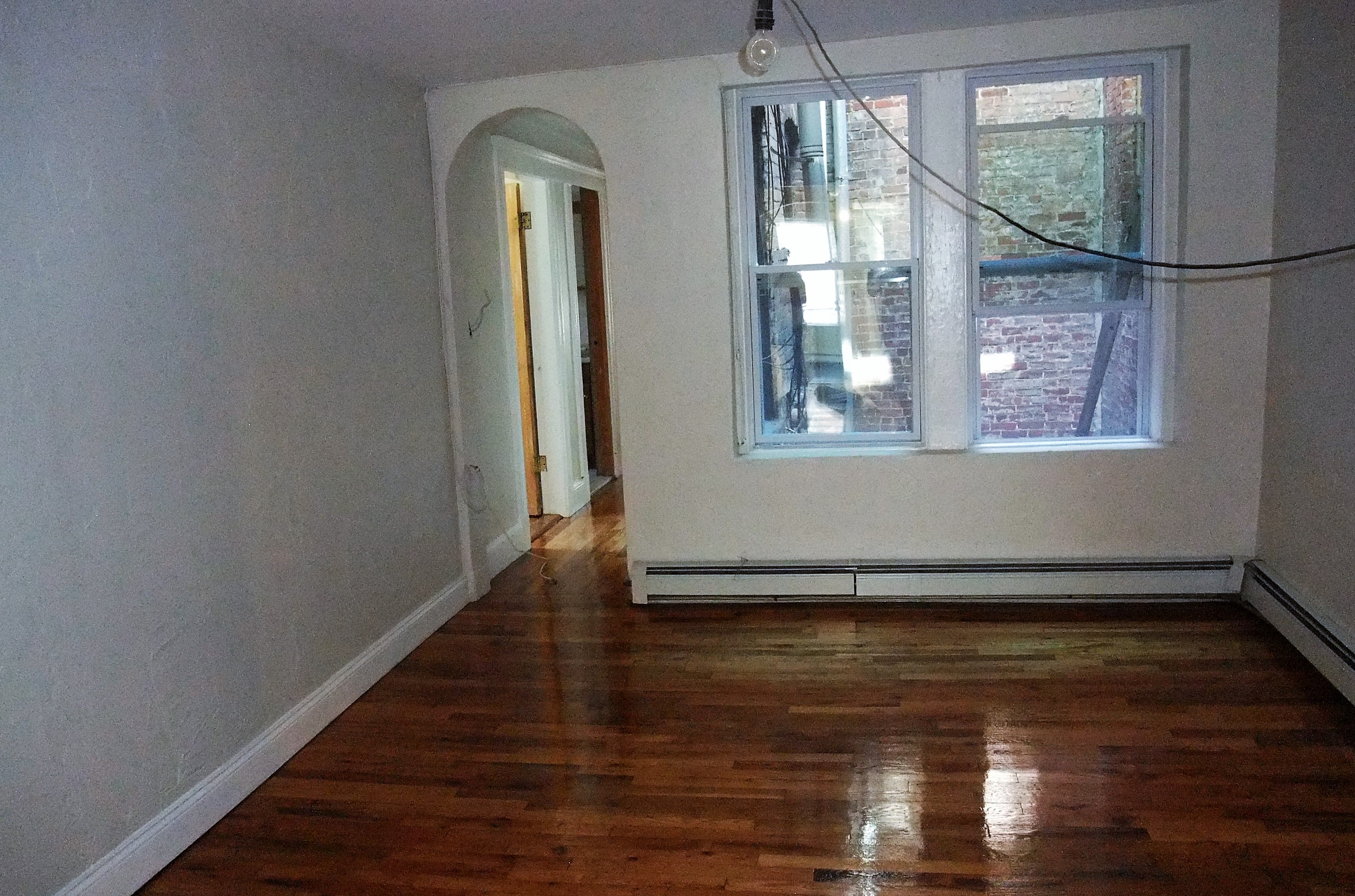 4 bed, 1 bath apartment for rent at 109 Salem St Unit 2, North End — photo 9 of 10