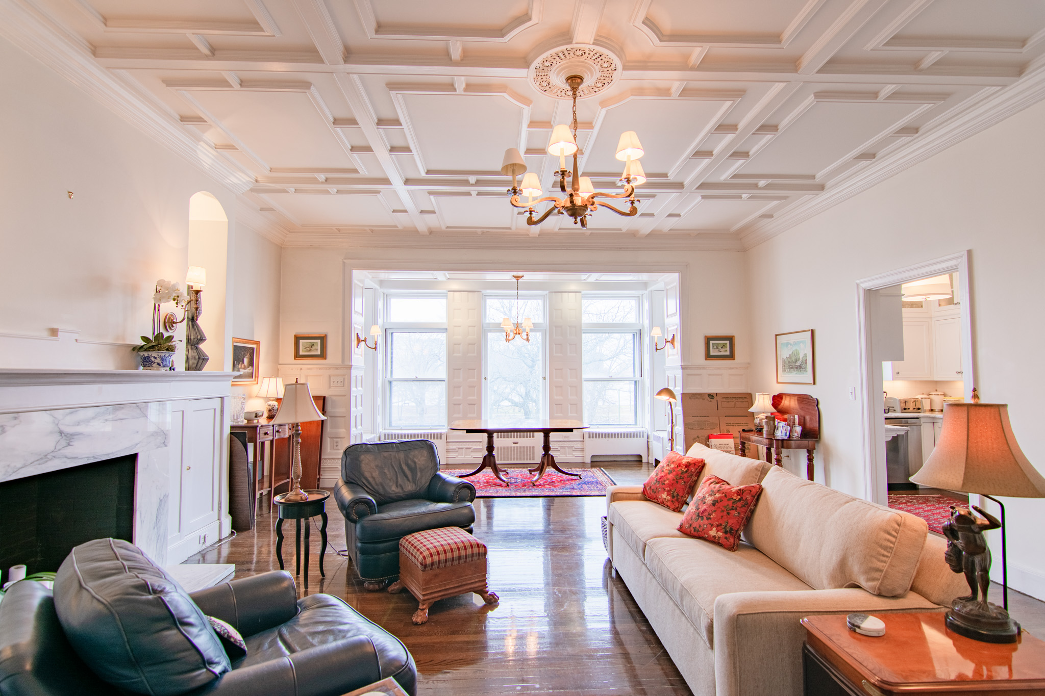2 bed, 2 bath apartment for rent at 166 Beacon St Unit 3, Back Bay — photo 2 of 32