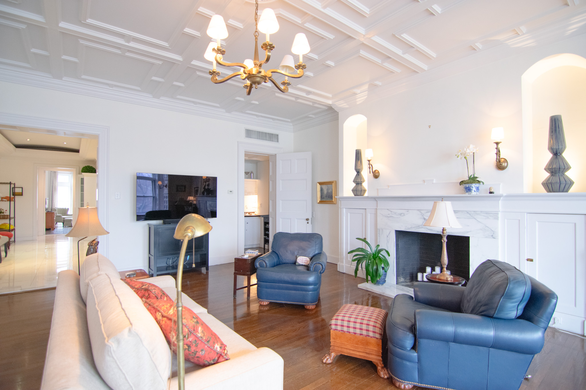 2 bed, 2 bath apartment for rent at 166 Beacon St Unit 3, Back Bay — photo 10 of 32