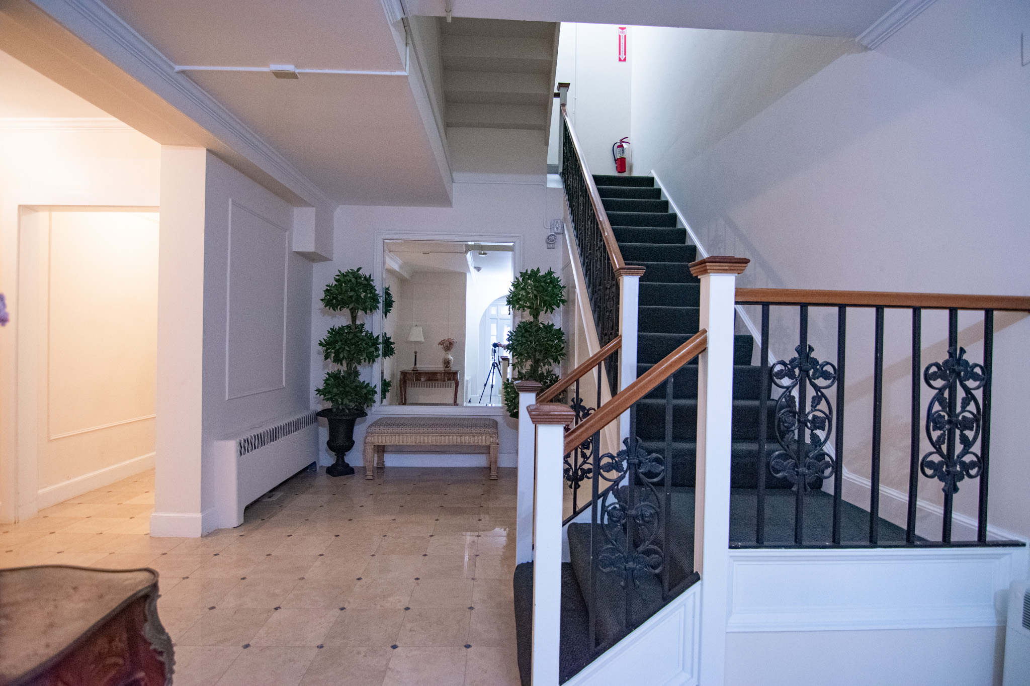 2 bed, 2 bath apartment for rent at 166 Beacon St Unit 3, Back Bay — photo 28 of 32