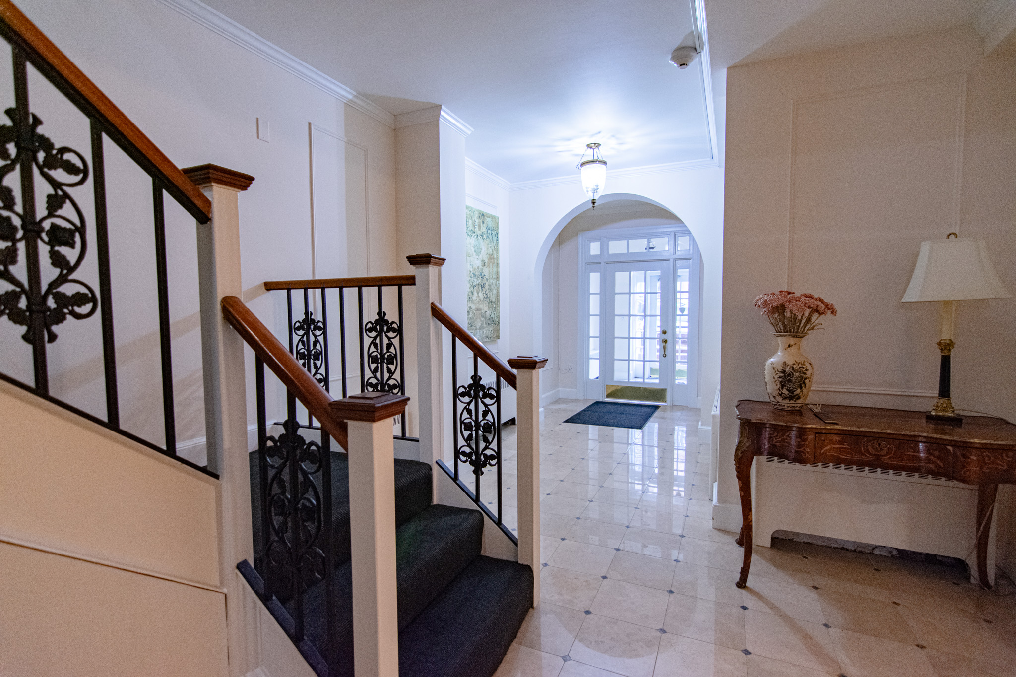2 bed, 2 bath apartment for rent at 166 Beacon St Unit 3, Back Bay — photo 29 of 32