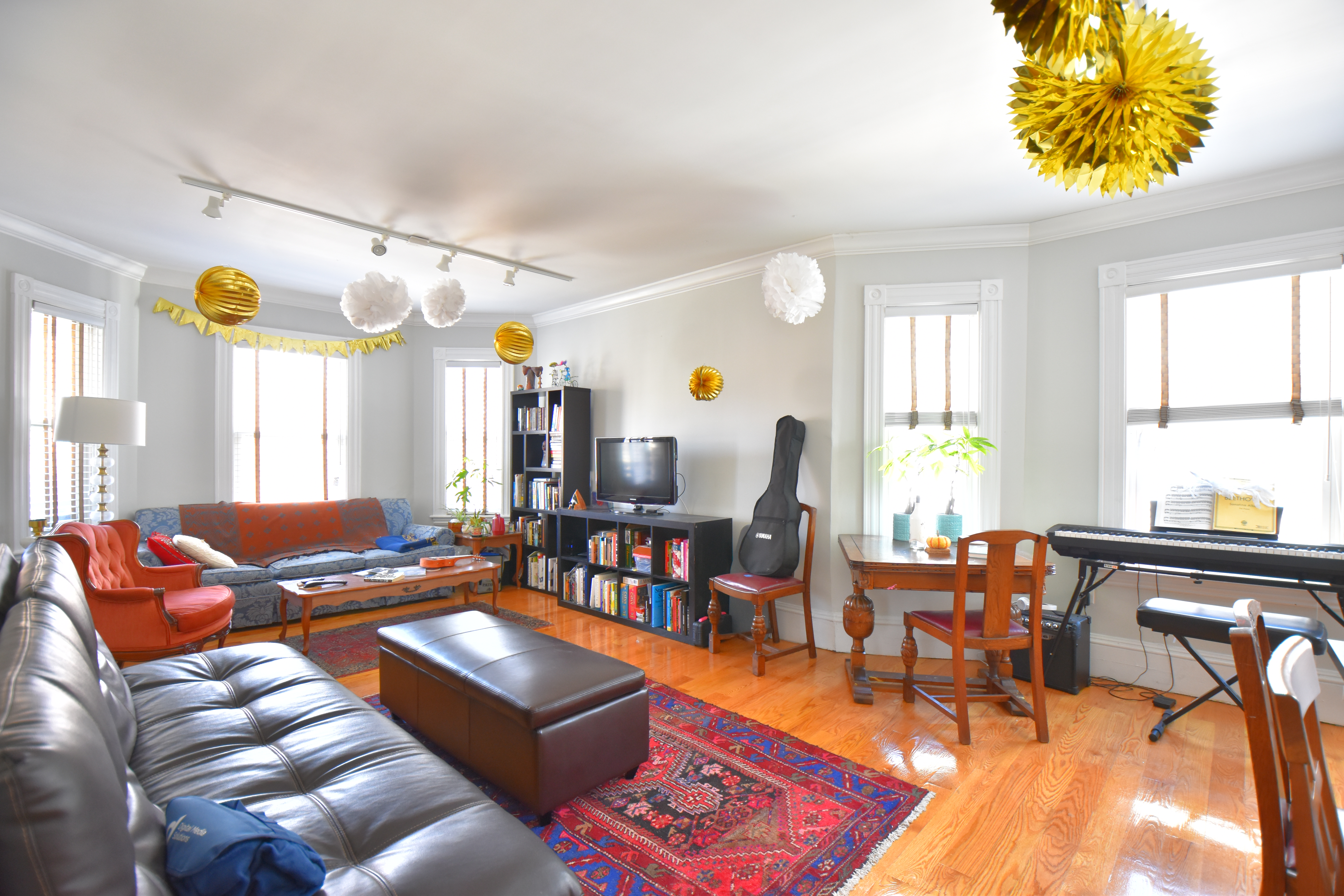 4 bed, 3 bath apartment for rent at 42 Walden St Unit 1, Porter Square — photo 2 of 20