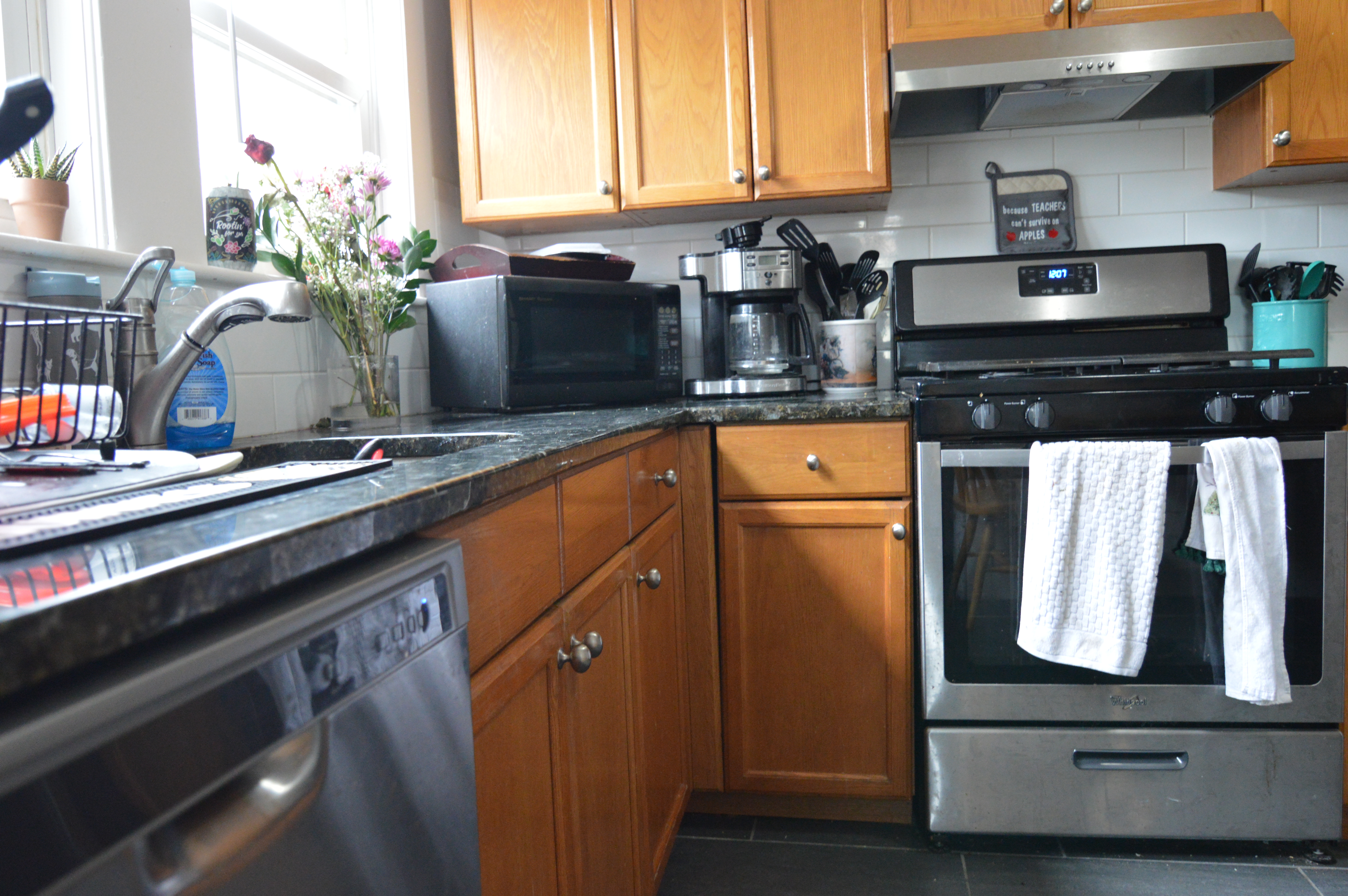 3 bed, 2 bath apartment for rent at 94 Harriet St Unit 1, Brighton — photo 8 of 10