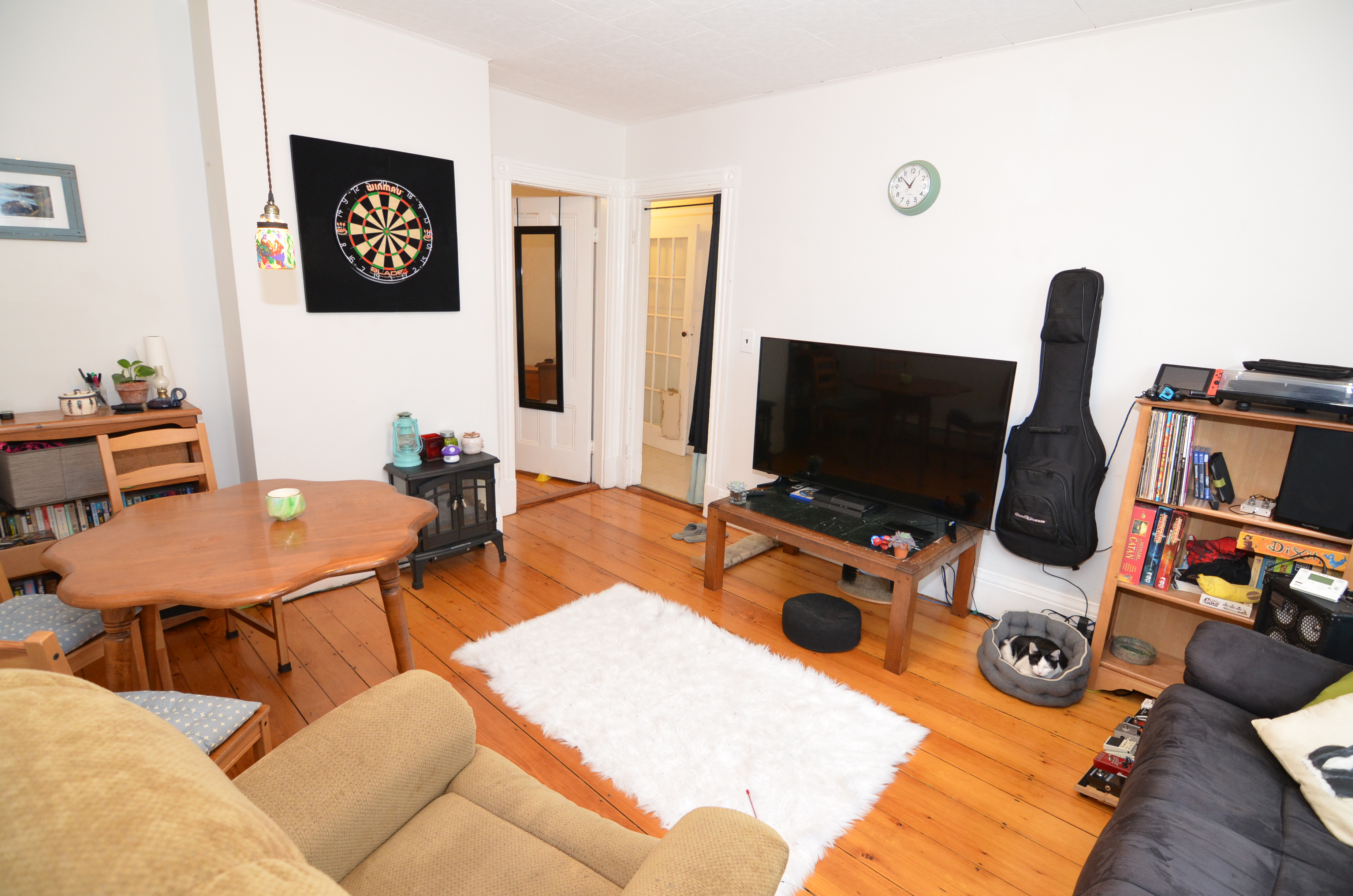 2.5 bed, 1 bath apartment for rent at 151 Tremont Unit none, Mid Cambridge — photo 5 of 17