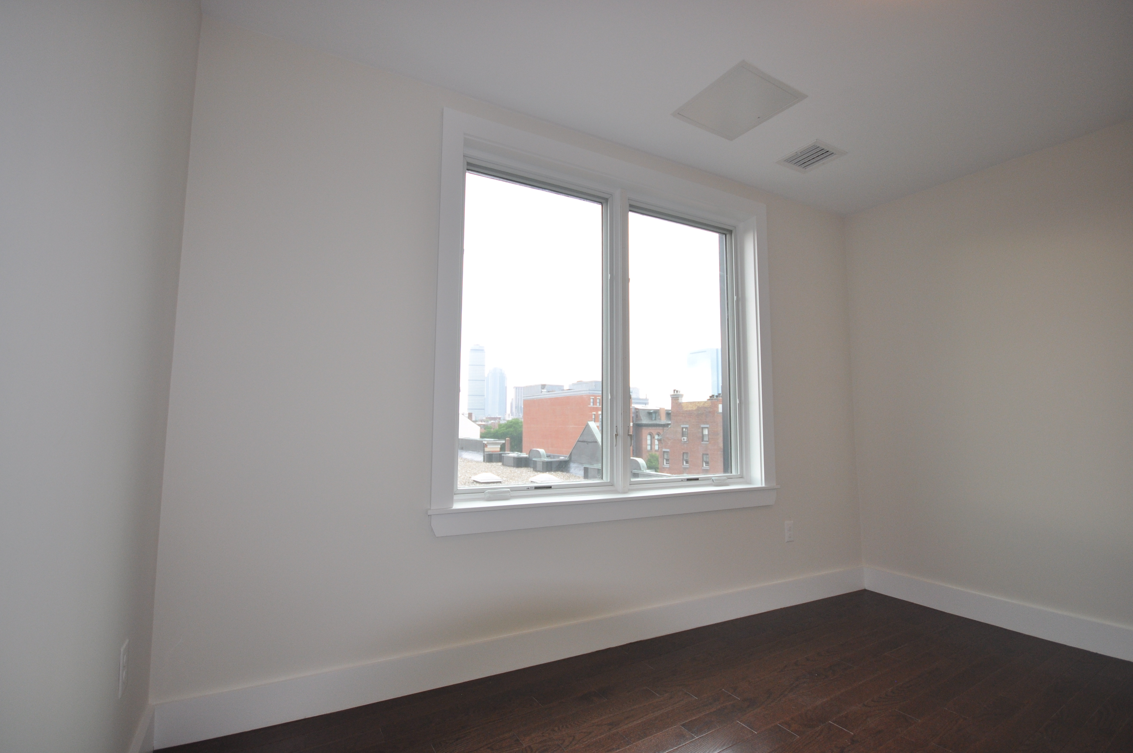 4 bed, 2 bath apartment for rent at 659 Massachusetts Ave Unit 8, South End — photo 18 of 25