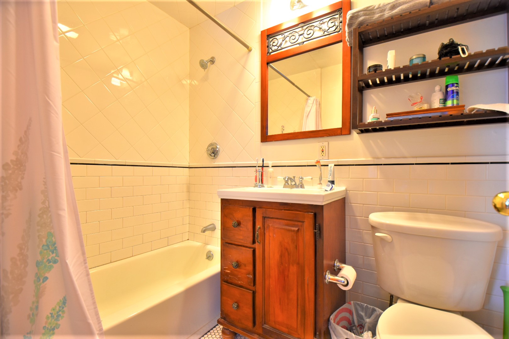 2 bed, 1.5 bath apartment for rent at 46 Lincoln St Unit 1R, Brighton — photo 3 of 8