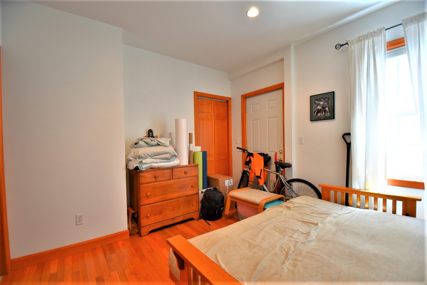 2 bed, 1.5 bath apartment for rent at 46 Lincoln St Unit 1R, Brighton — photo 7 of 8