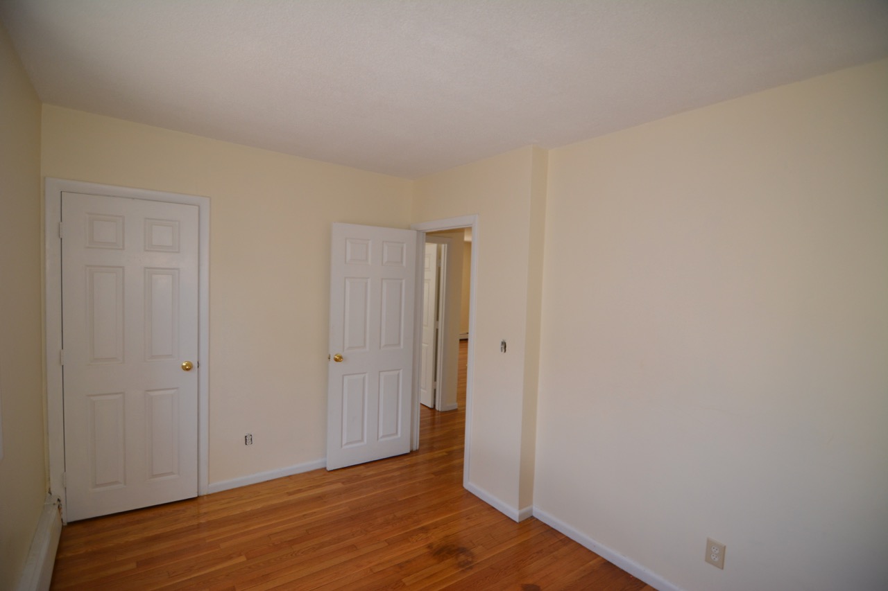 2 bed, 1 bath apartment for rent at 16 Everett Ave Unit 3B, Dorchester — photo 3 of 31