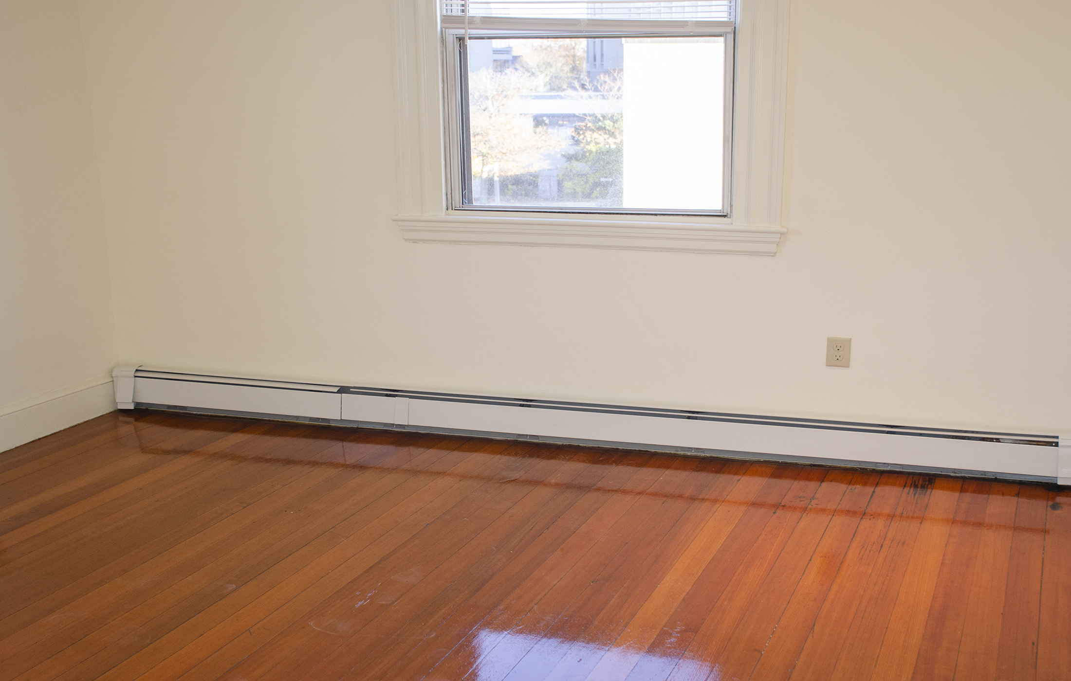 2 bed, 1 bath apartment for rent at 455 Centre Unit 307, Newton — photo 1 of 14