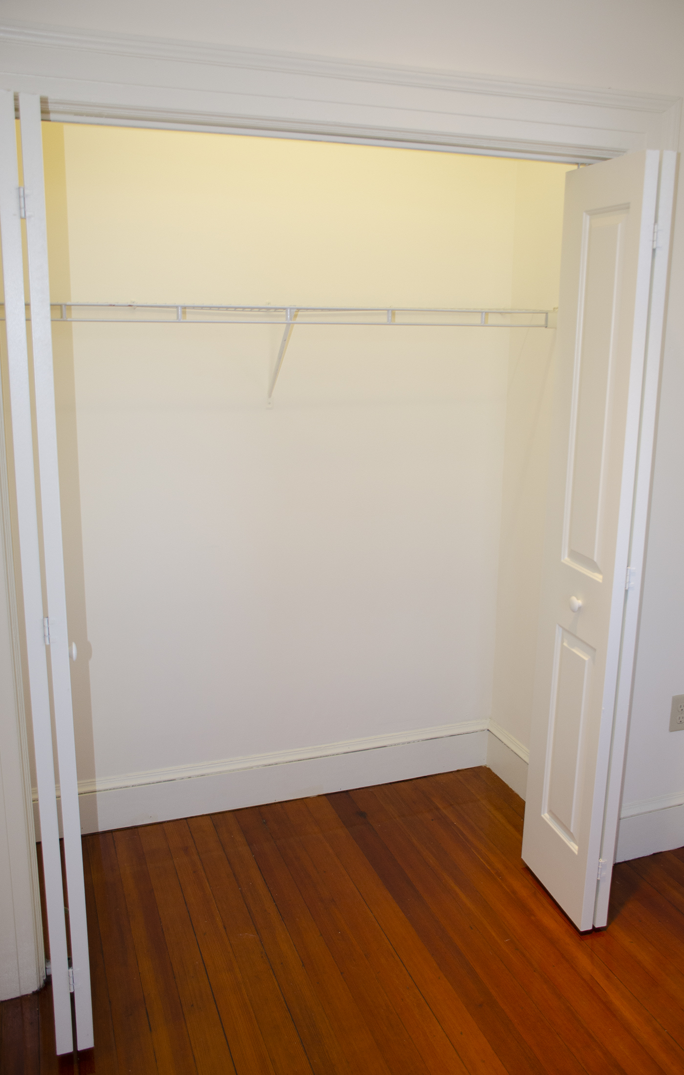 2 bed, 1 bath apartment for rent at 455 Centre Unit 307, Newton — photo 4 of 14