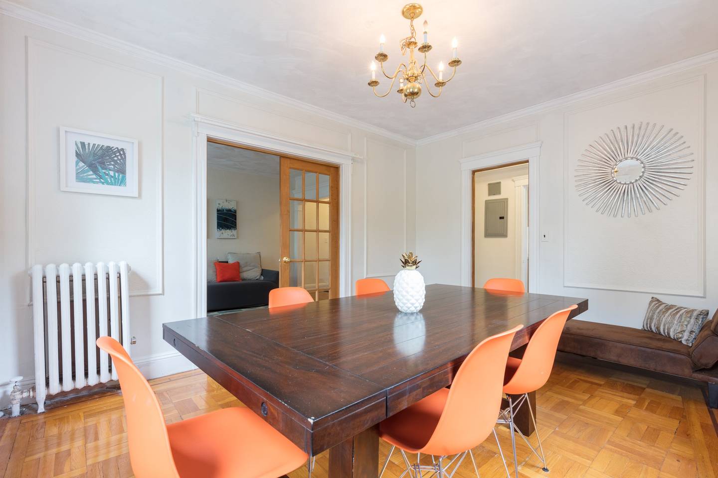 4 bed, 1 bath apartment for rent at 104 Toxteth Unit 2, Longwood — photo 2 of 10