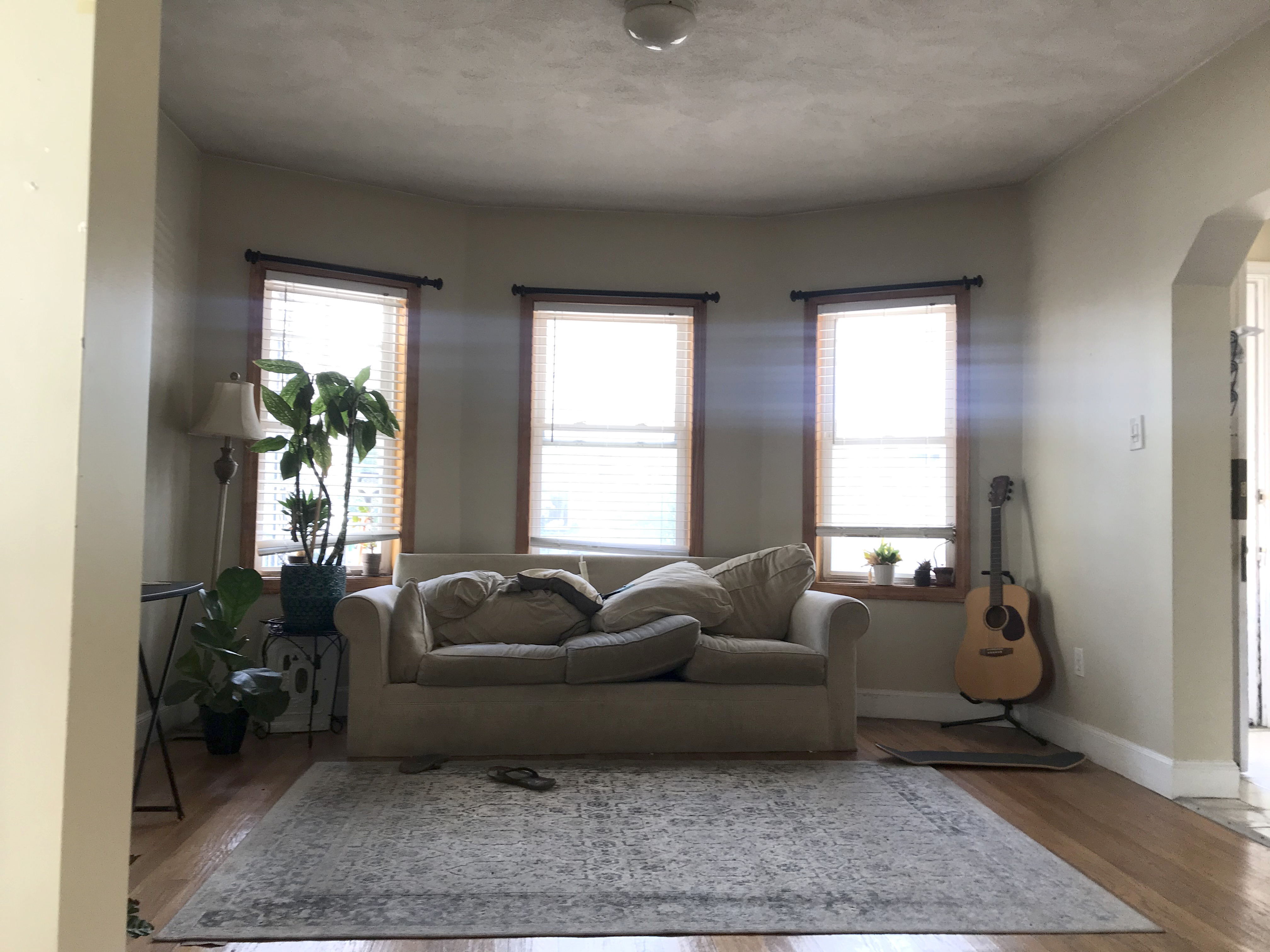 2 bed, 1 bath apartment for rent at 73 Princeton St Unit 1, Tufts University — photo 2 of 11