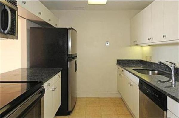 1 bed, 1 bath apartment for rent at 75-83 Cambridge Pkwy Unit E505, East Cambridge — photo 12 of 13
