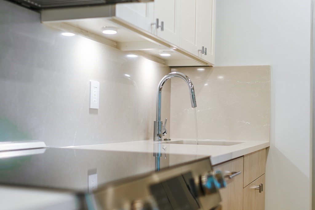 1 bed, 1 bath apartment for rent at 28 Exeter St Unit 1Bed, Back Bay — photo 11 of 14
