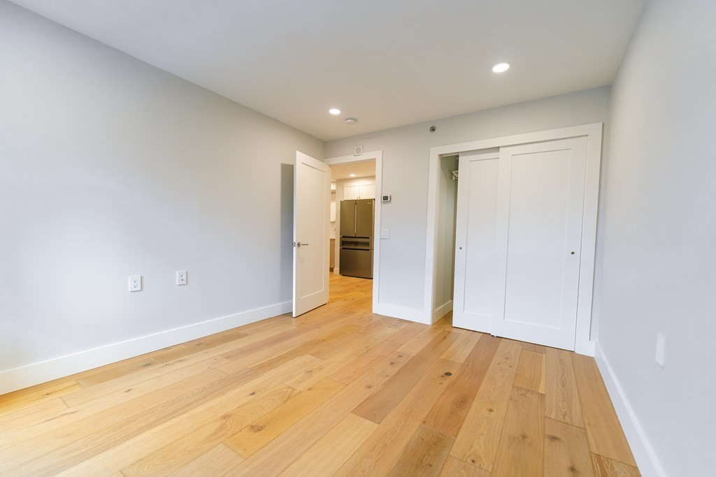 2 bed, 1 bath apartment for rent at 28 Exeter St Unit 302, Back Bay — photo 8 of 14