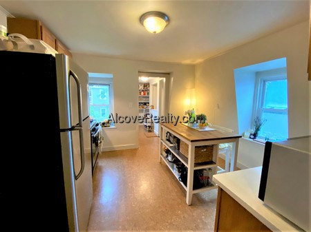 2 bed, 1 bath apartment for rent at 1 Mead St Unit 3, Davis Square — photo 9 of 9