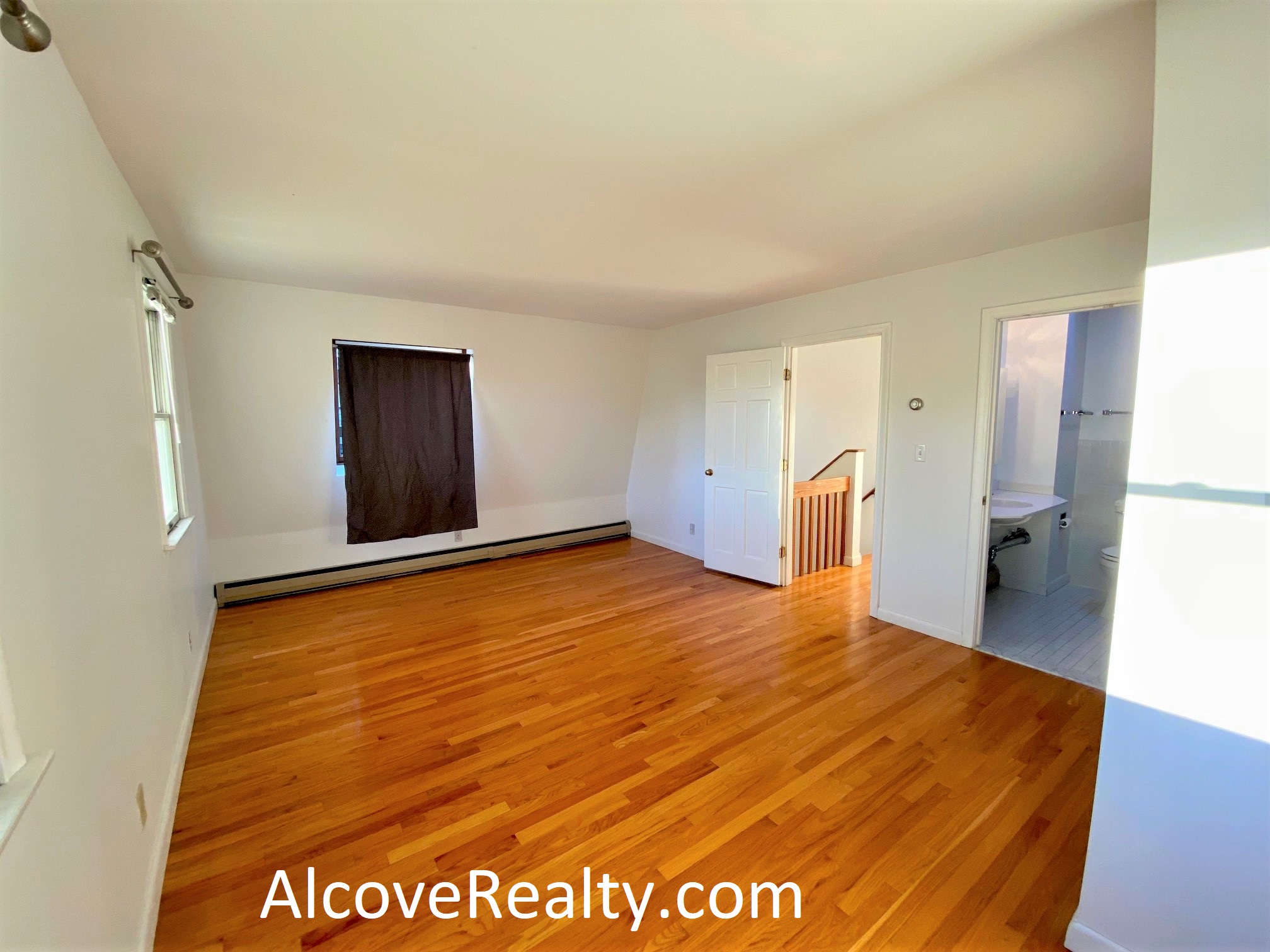 2.5 bed, 2 bath apartment for rent at 30 Dimick St Unit 1, Inman Square — photo 9 of 12