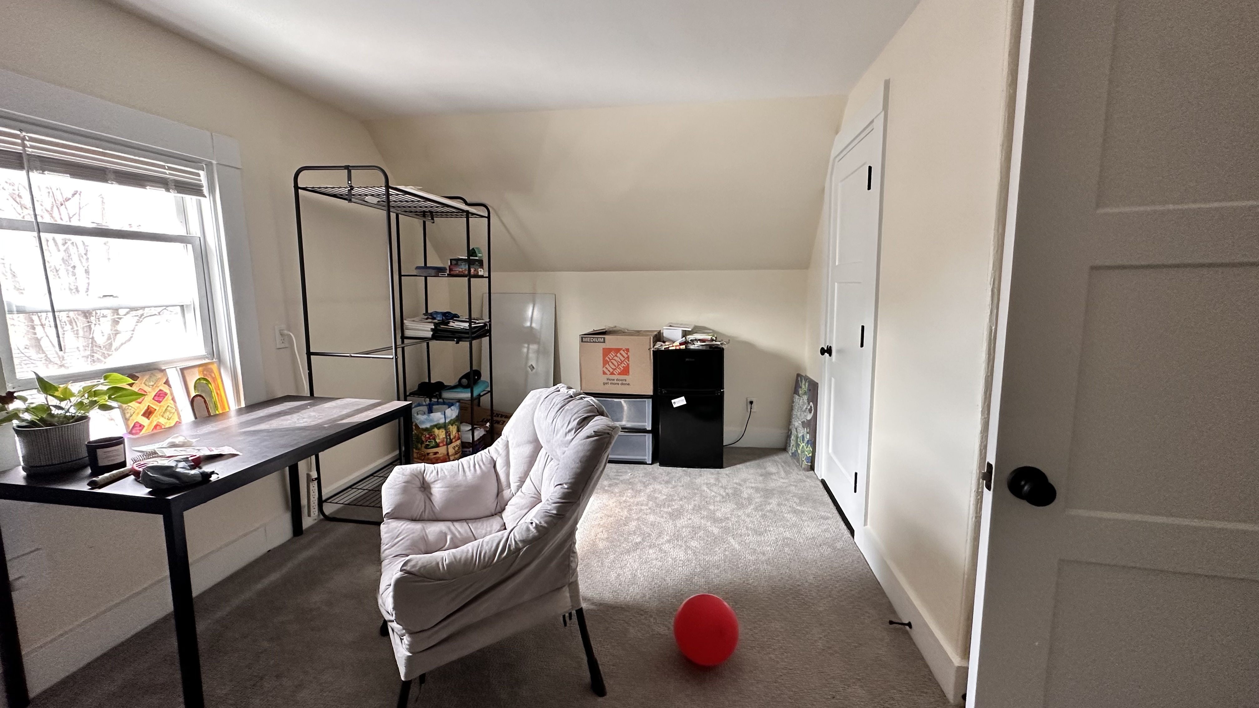 5 bed, 2 bath apartment for rent at 162 Babcock St Unit 3, Coolidge Corner — photo 8 of 19